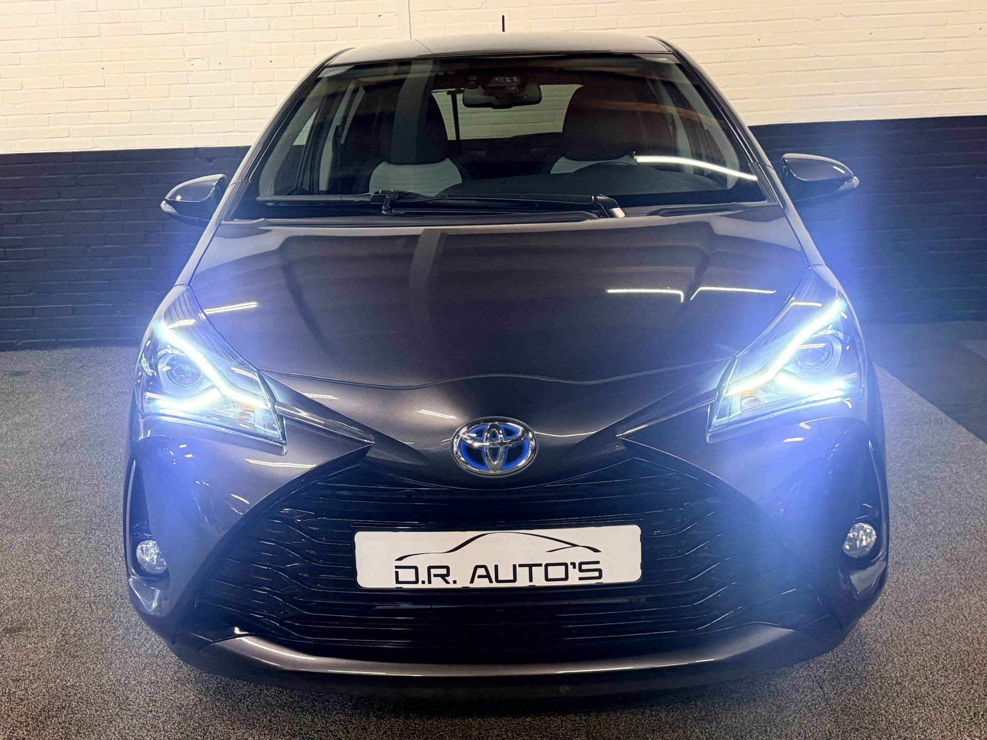 Foto van Toyota Toyota Yaris Hybrid