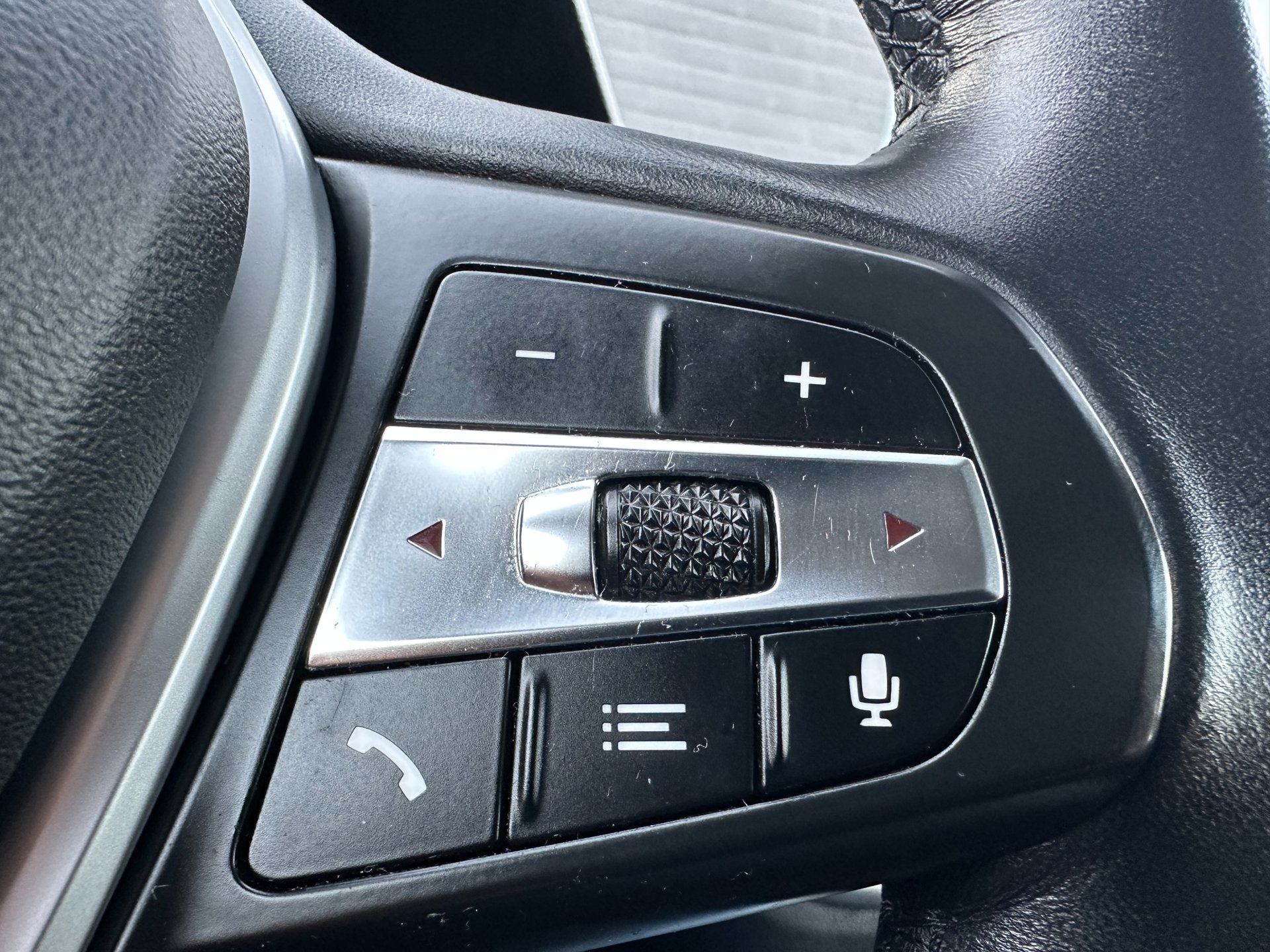 Foto van BMW 330e