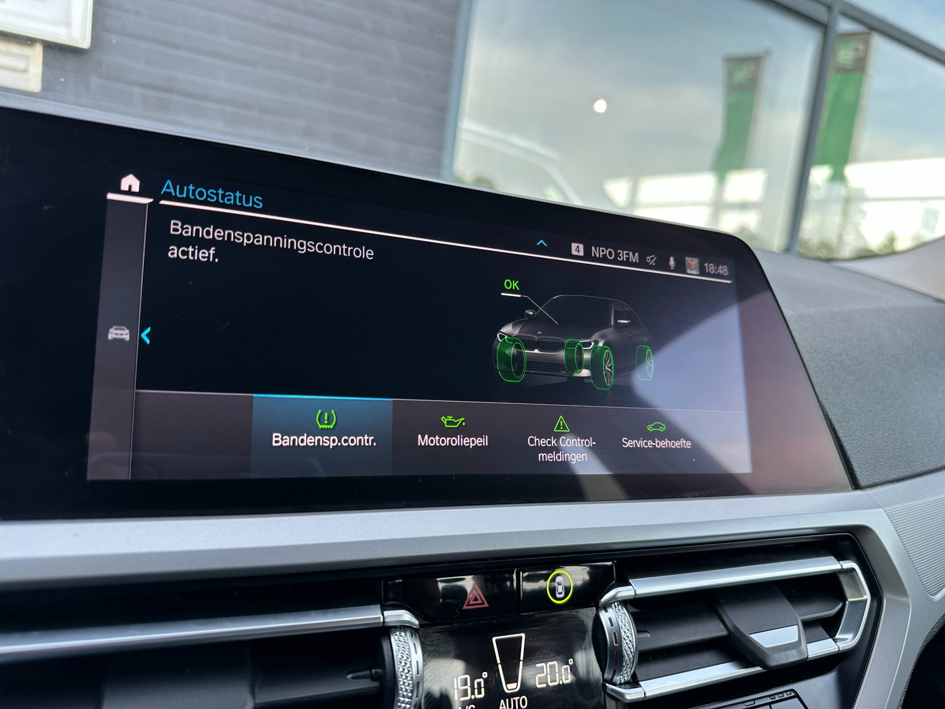 Foto van BMW 330e