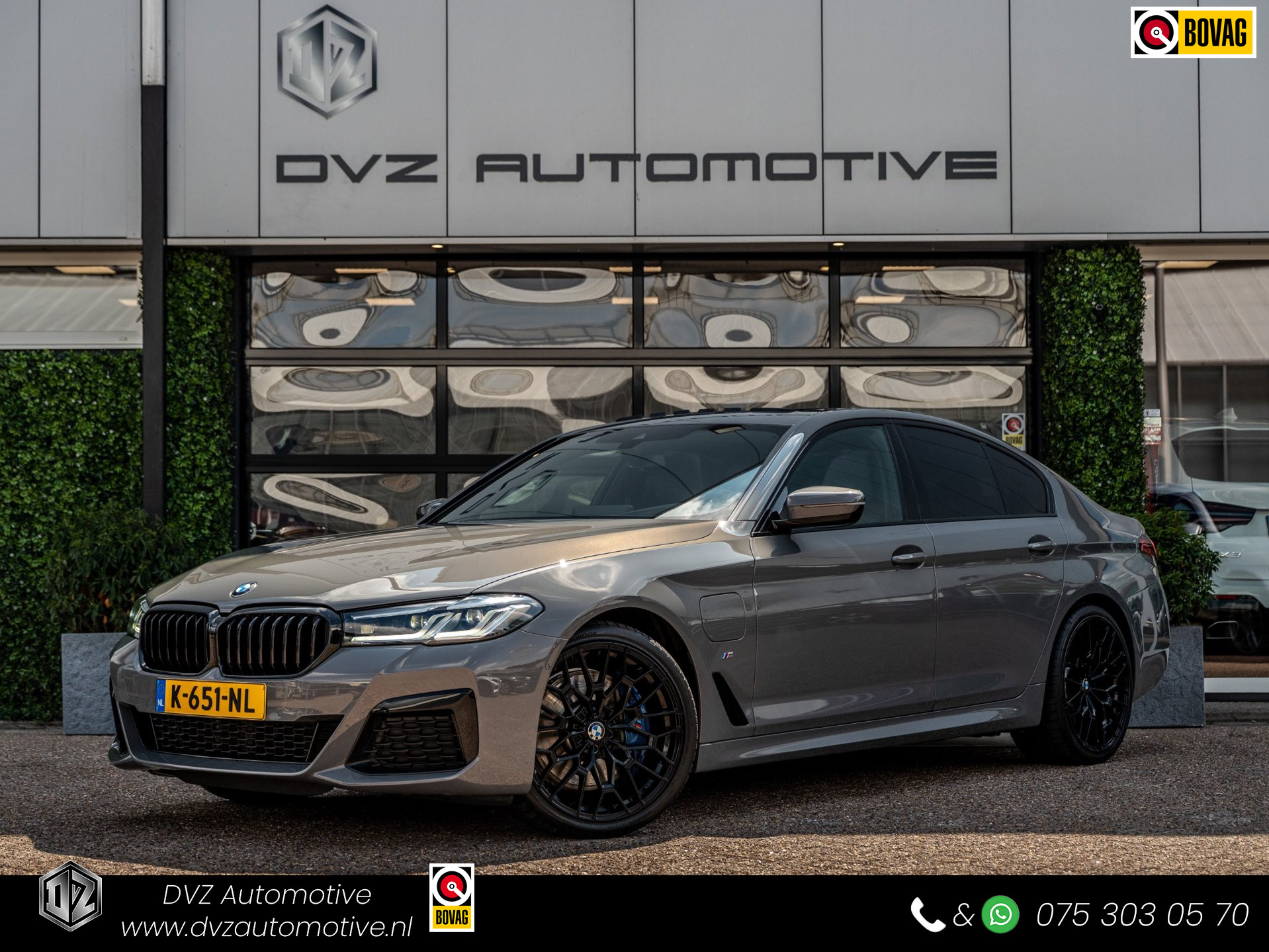 BMW 545e xDrive 545e xDrive M-SPORT PANO HEAD UP CAMERA SFEER 2021 - voorkant