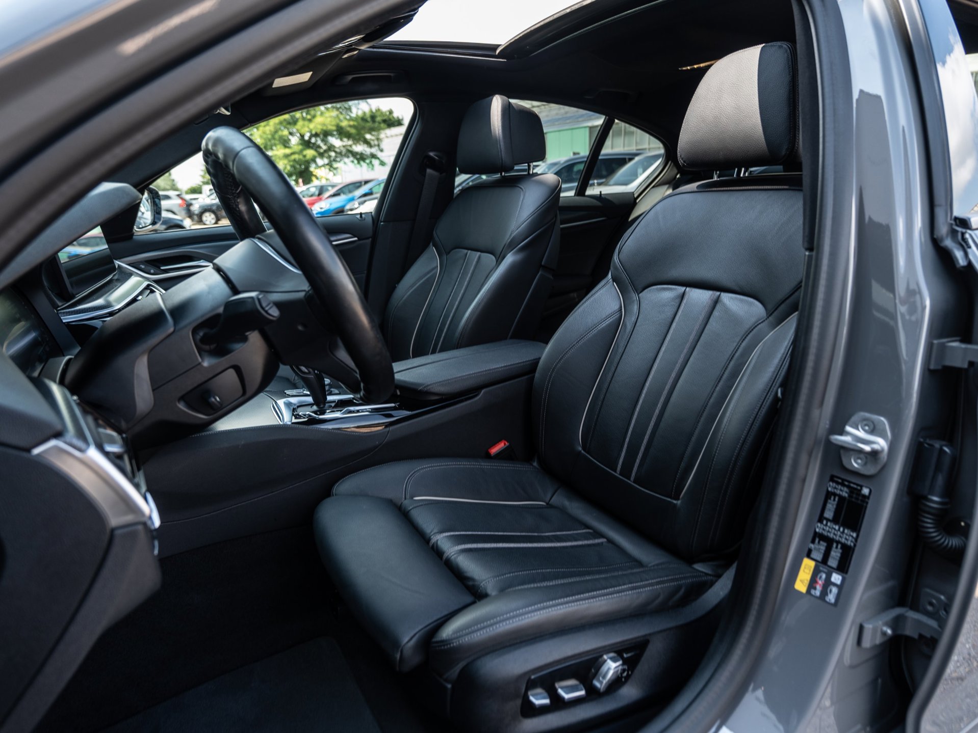 Foto van BMW 545e xDrive
