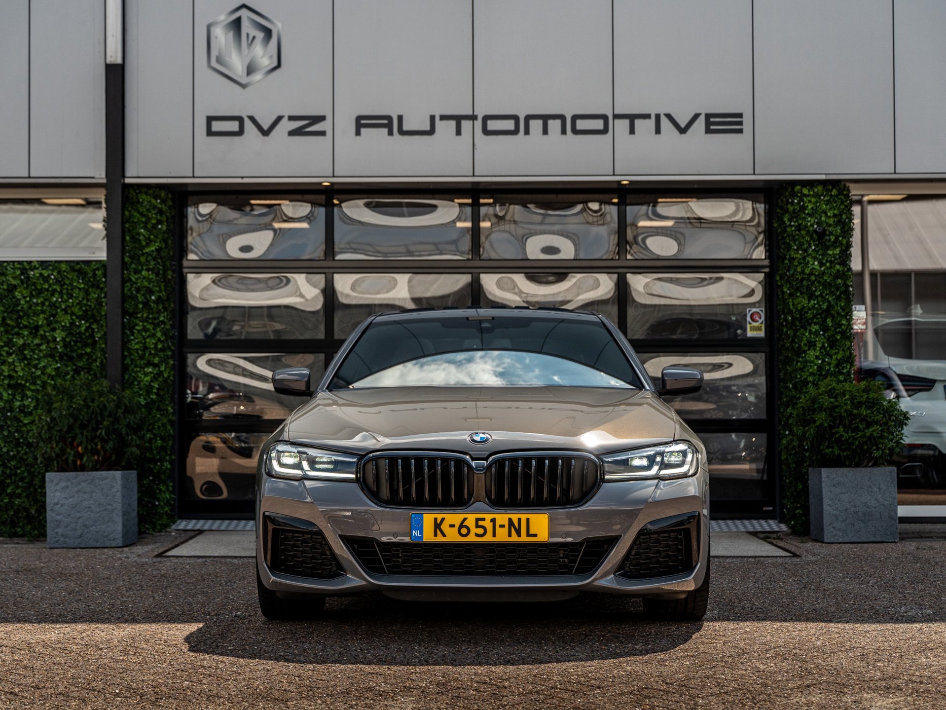 Foto van BMW 545e xDrive