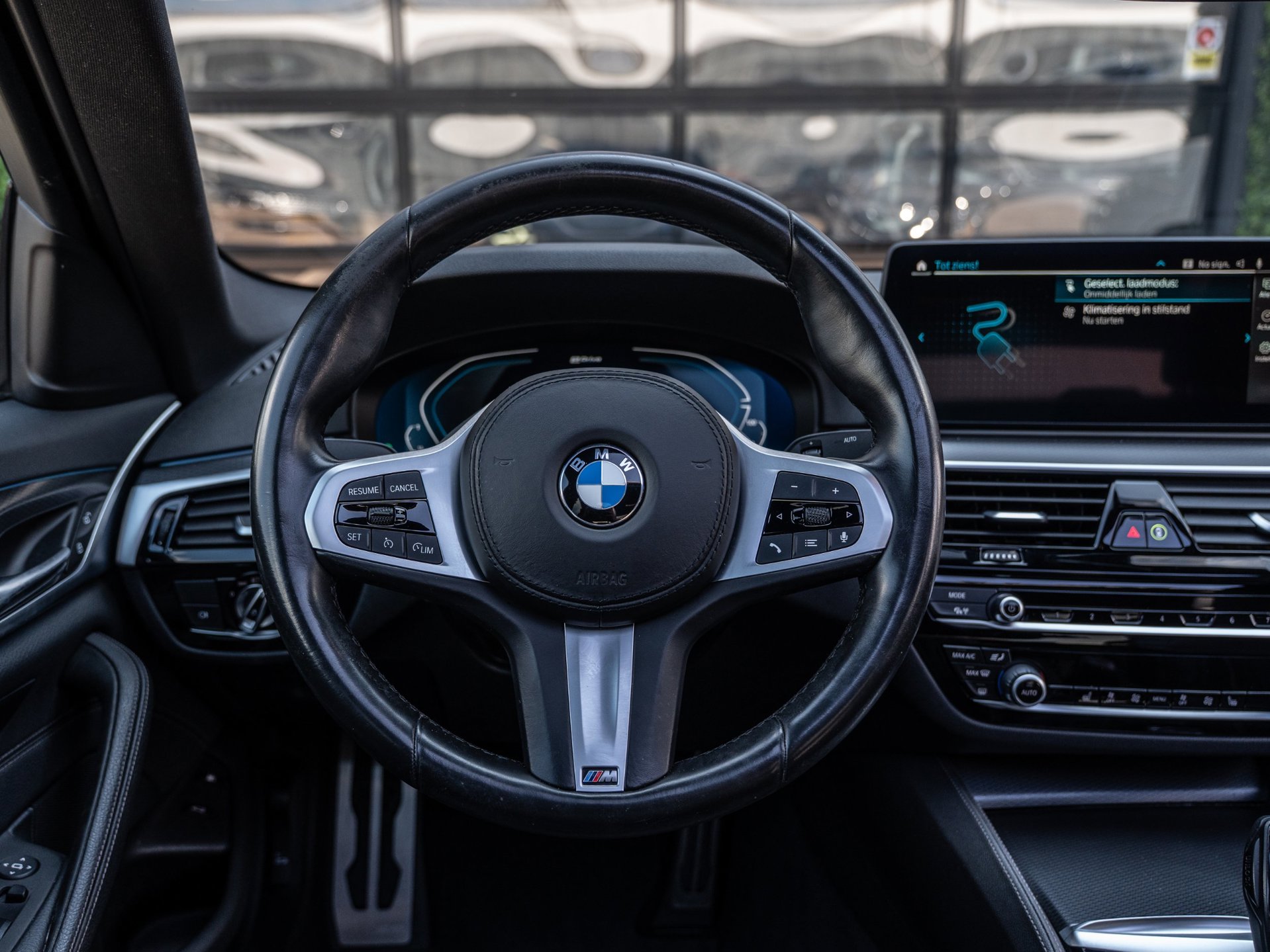 Foto van BMW 545e xDrive
