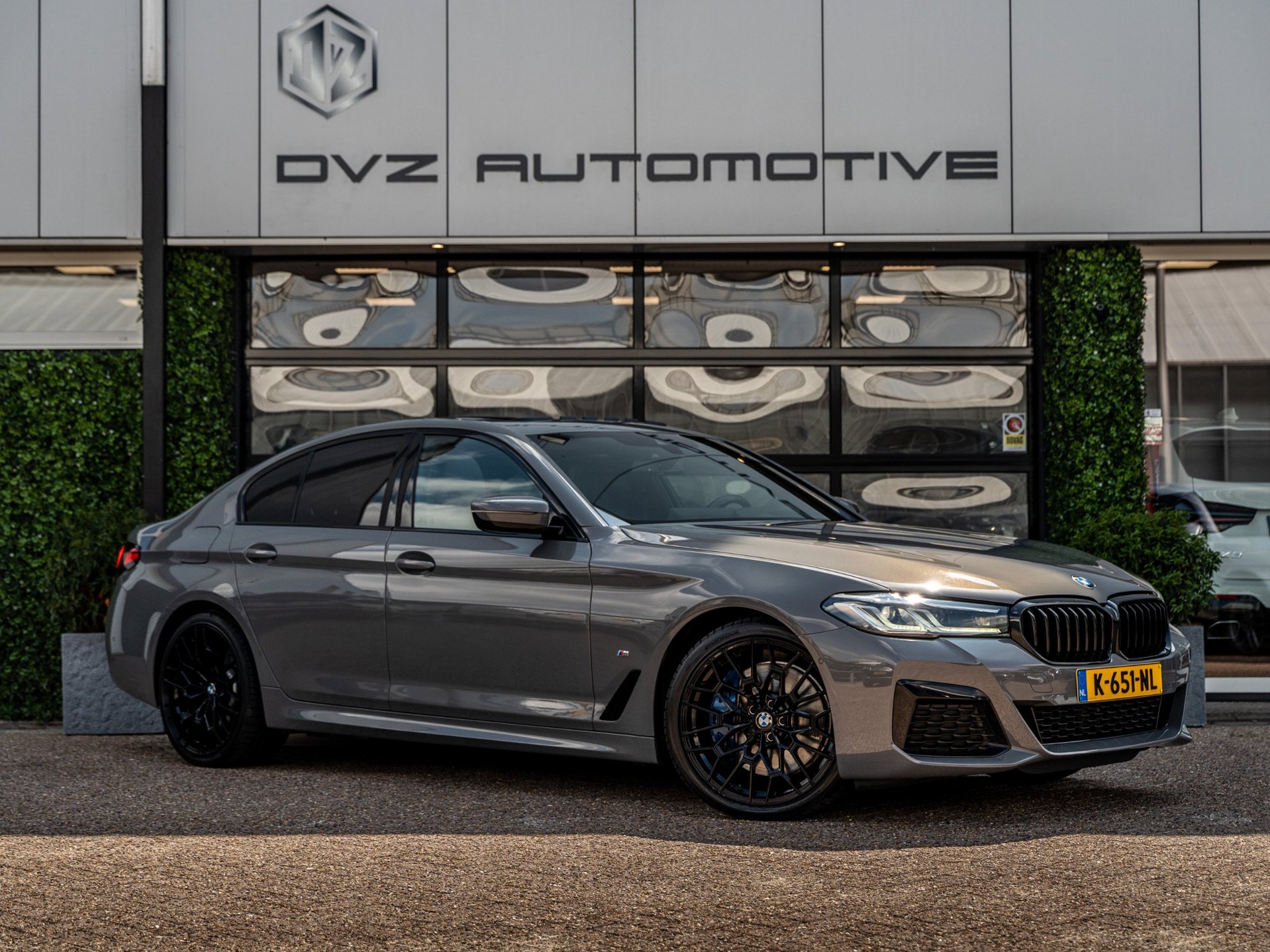 Foto van BMW 545e xDrive