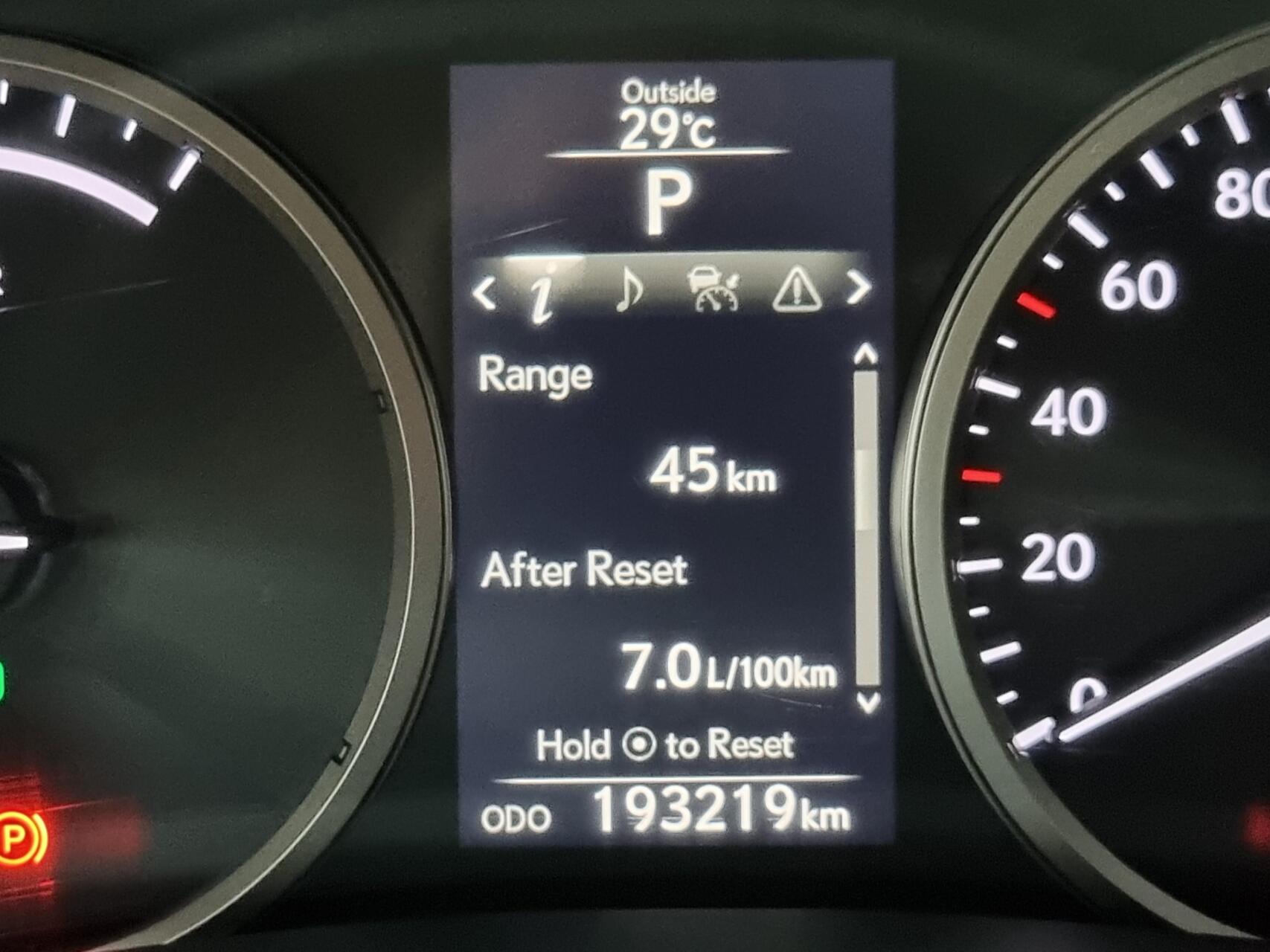 Foto van Lexus Lexus Nx300h