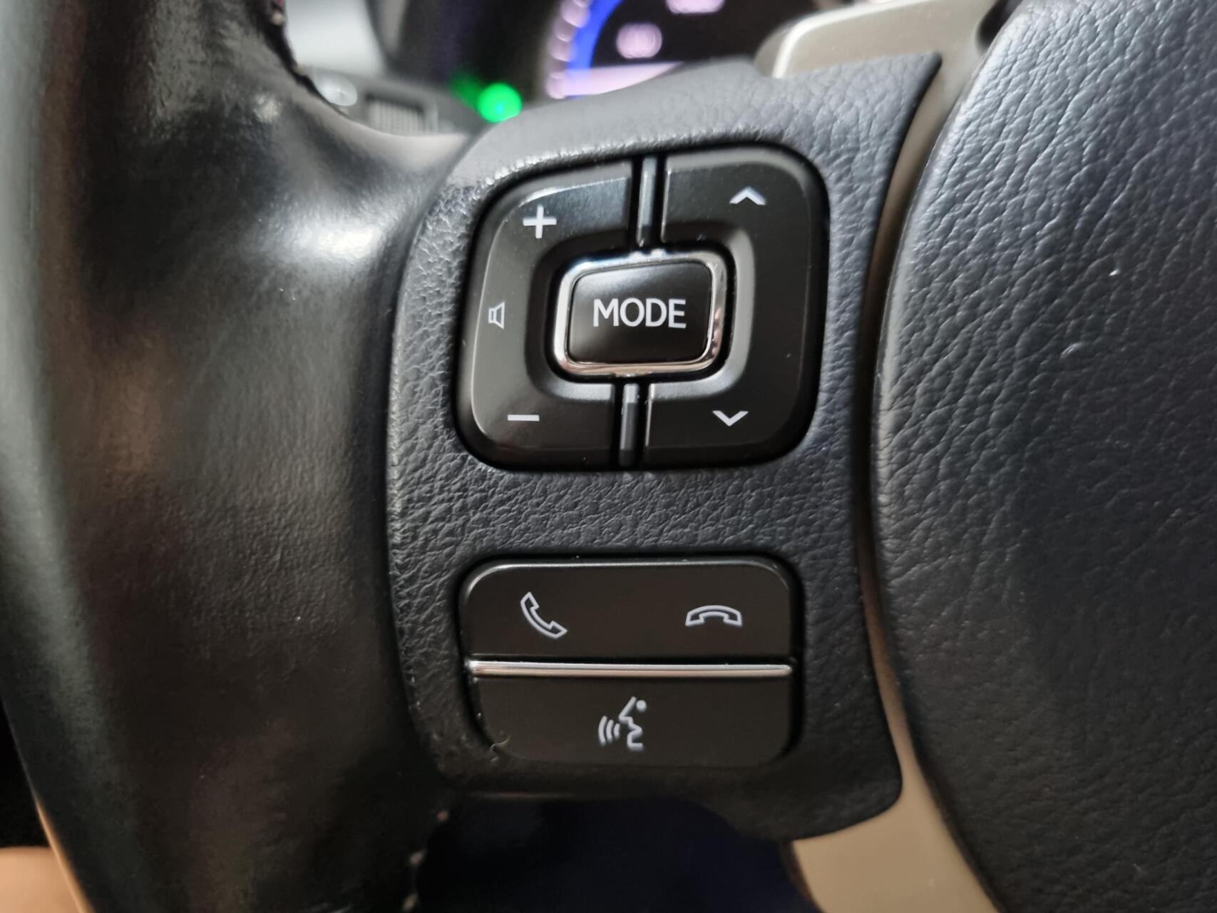 Foto van Lexus Lexus Nx300h
