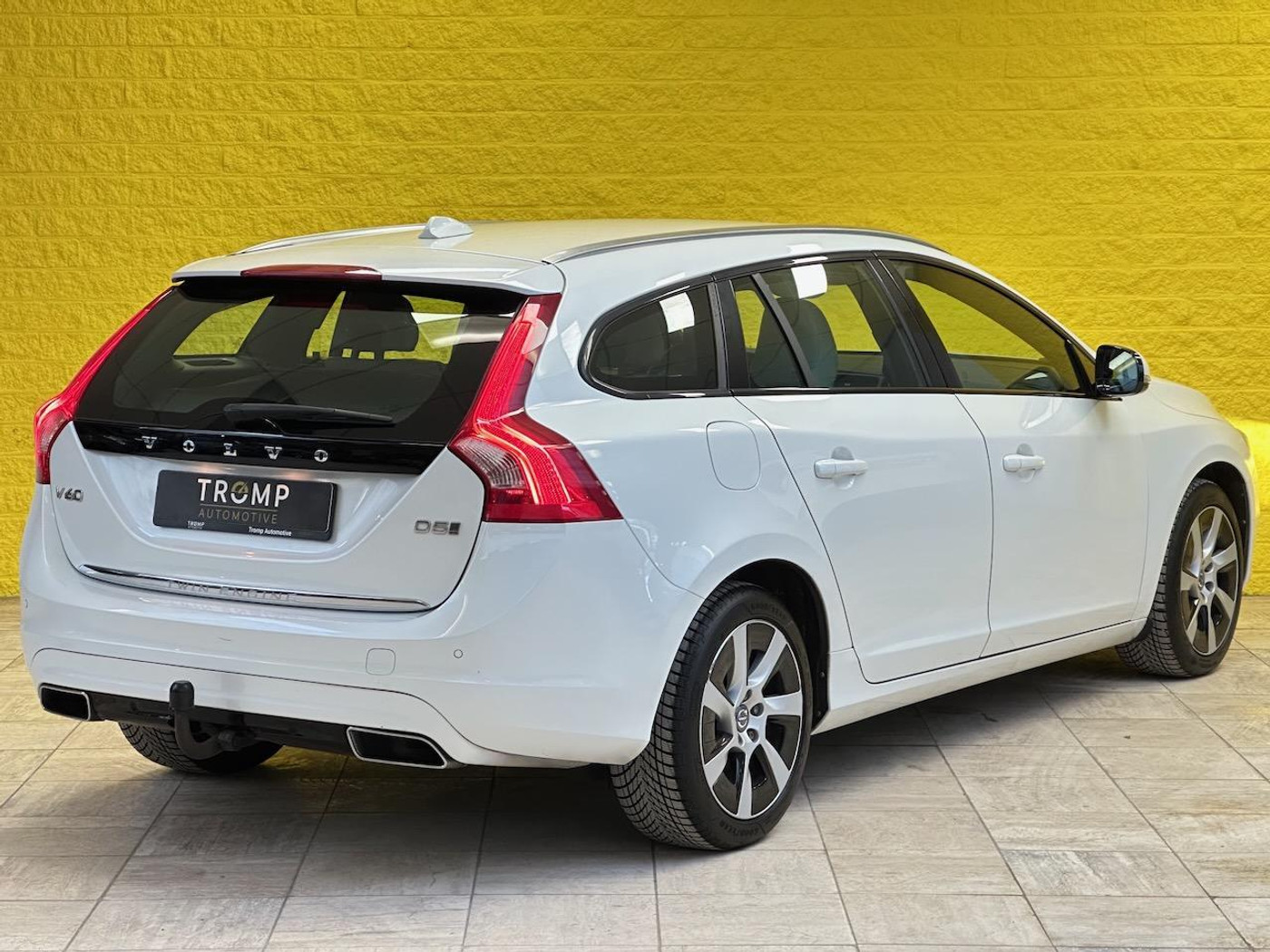 Foto van Volvo V60 Twin Engine