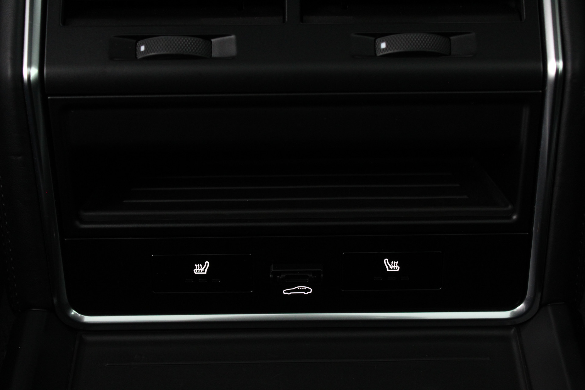 Foto van Porsche Panamera Turbo S E-hybrid