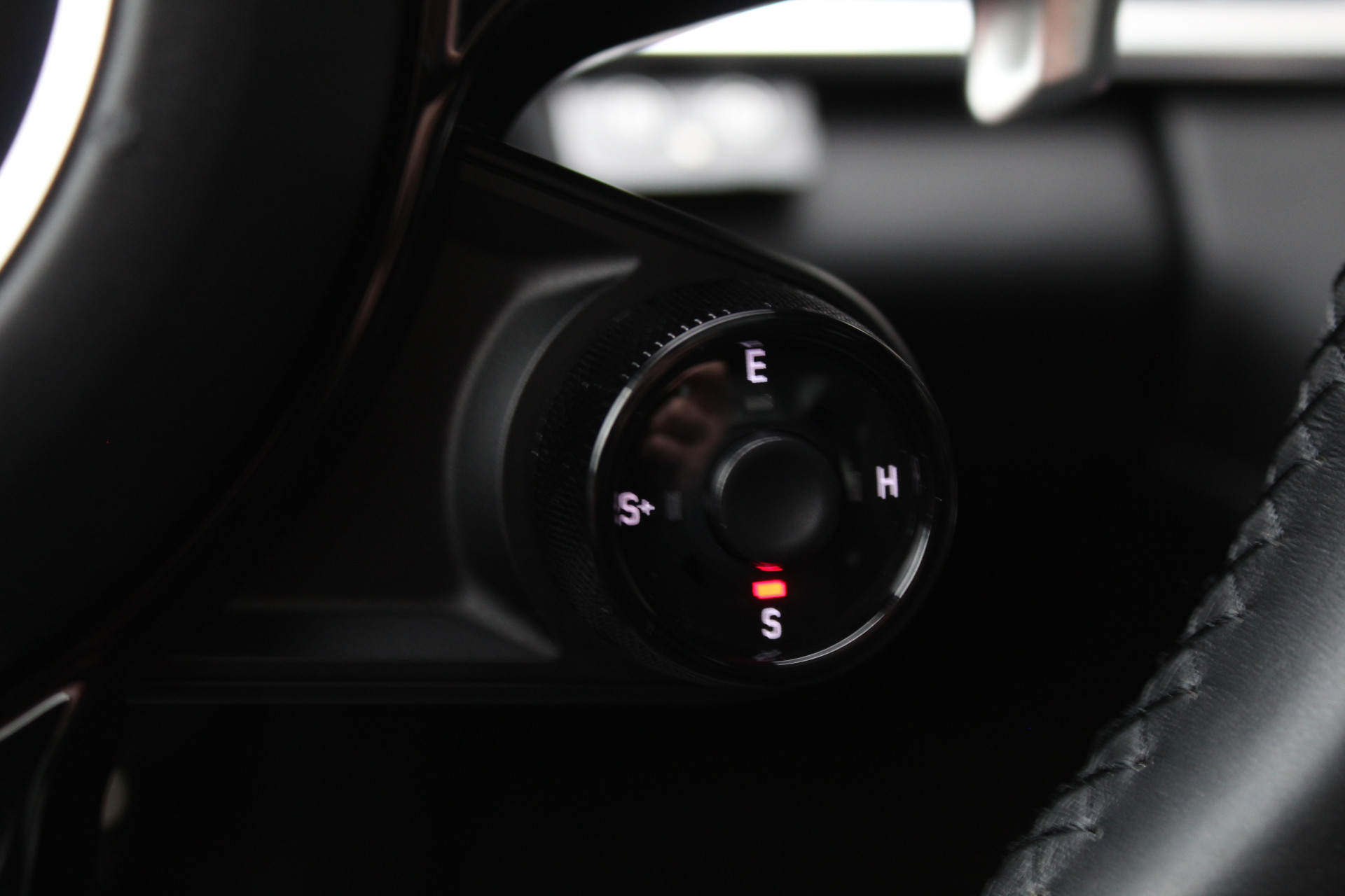 Foto van Porsche Panamera Turbo S E-hybrid