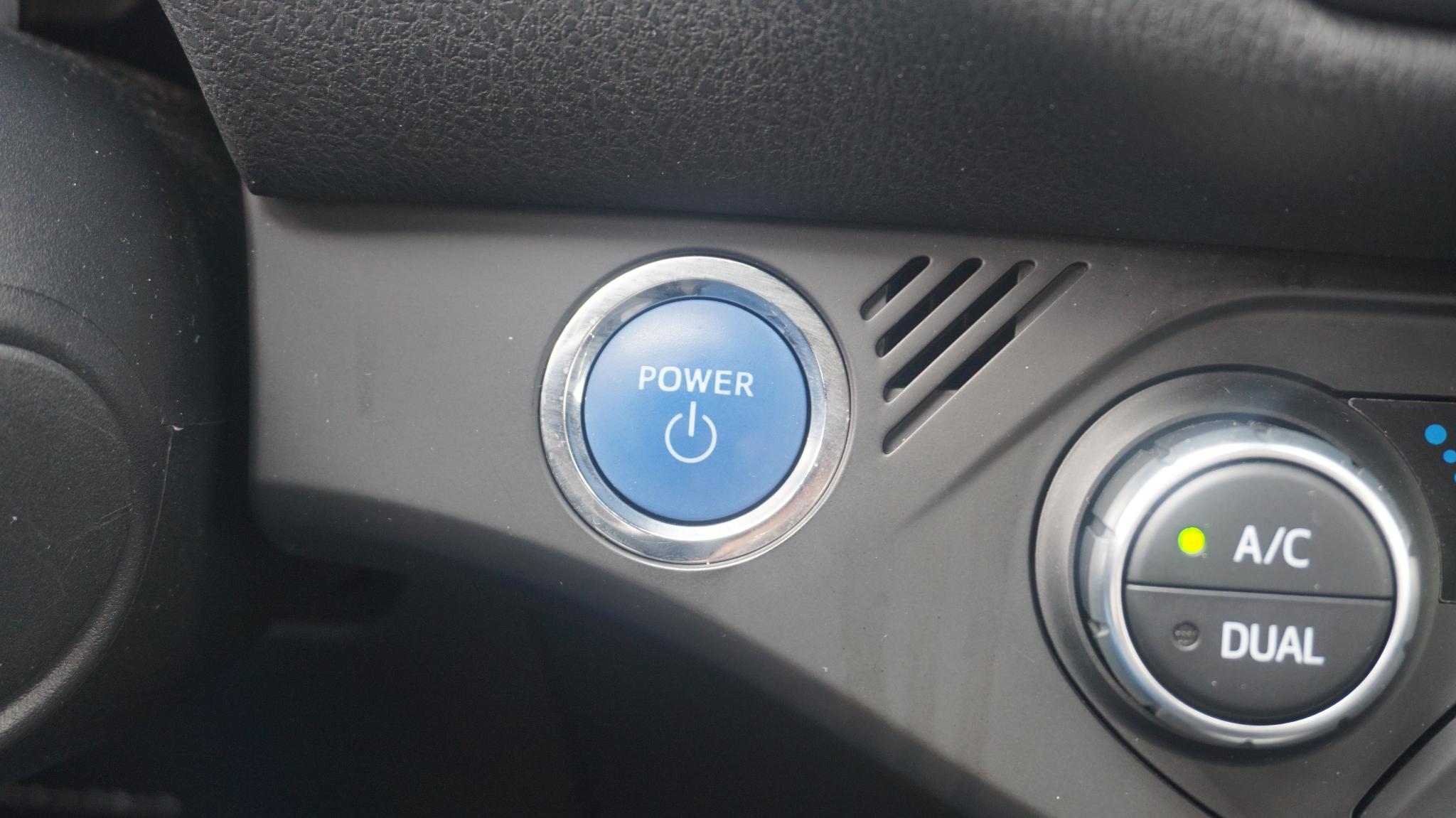 Foto van Toyota Toyota Yaris Hybrid