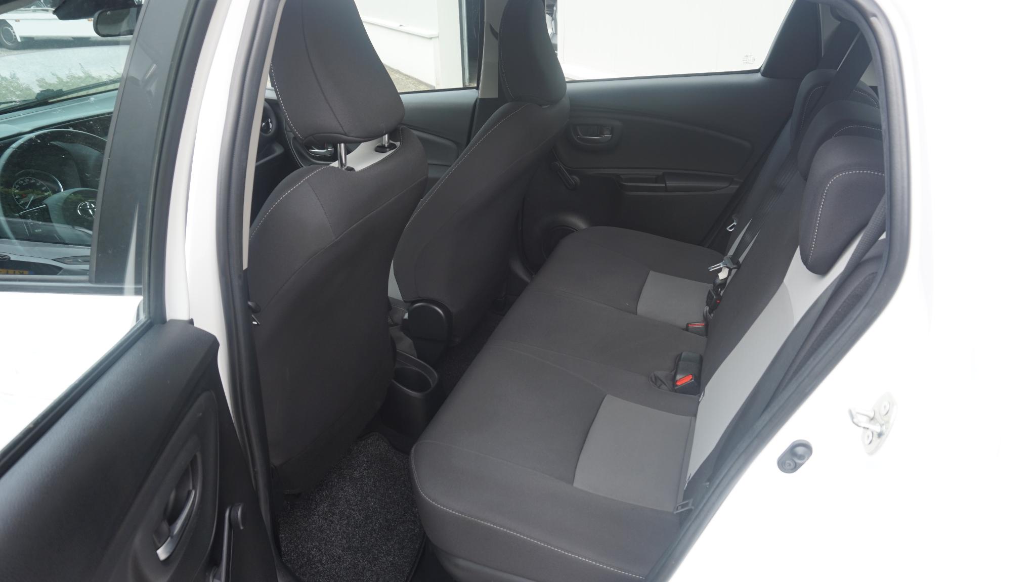 Foto van Toyota Toyota Yaris Hybrid