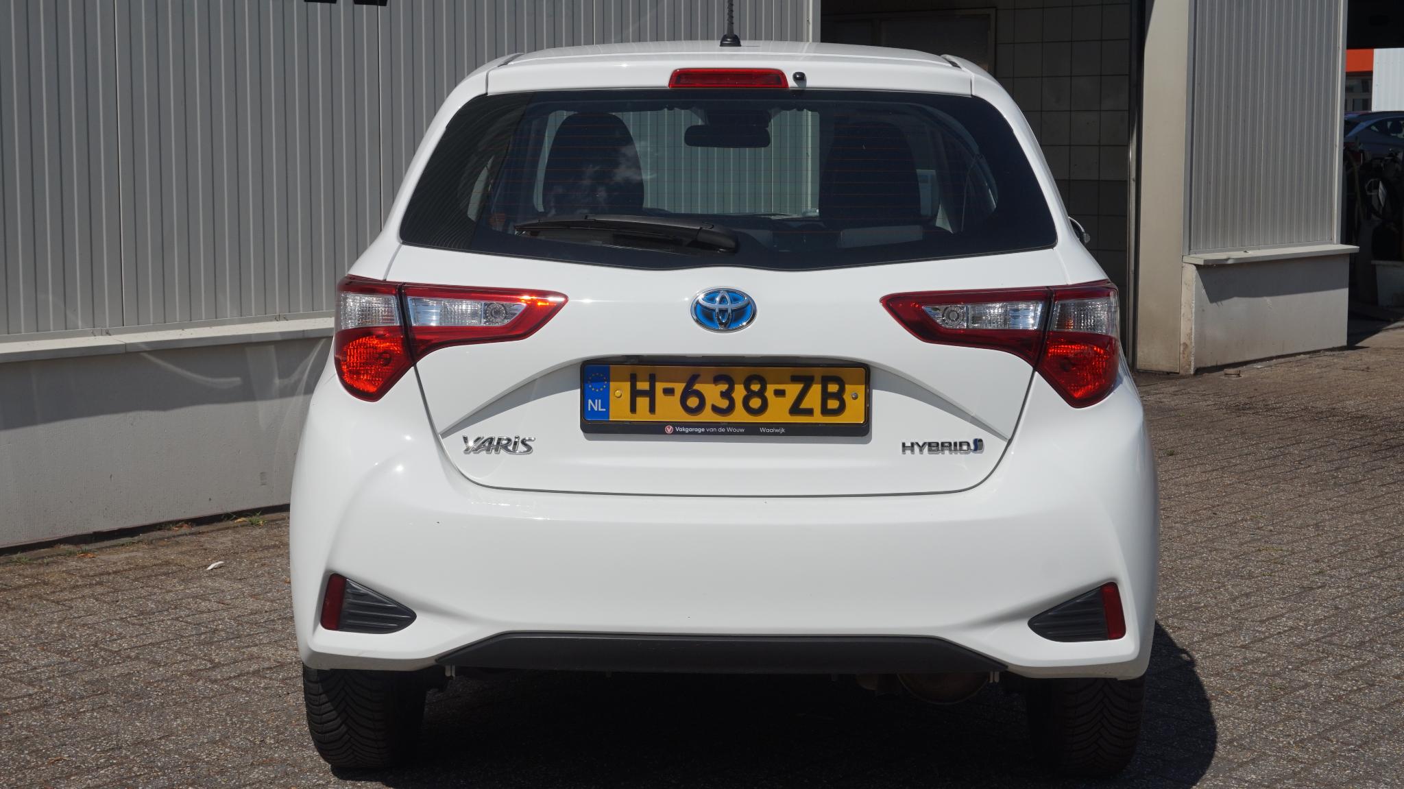 Foto van Toyota Toyota Yaris Hybrid