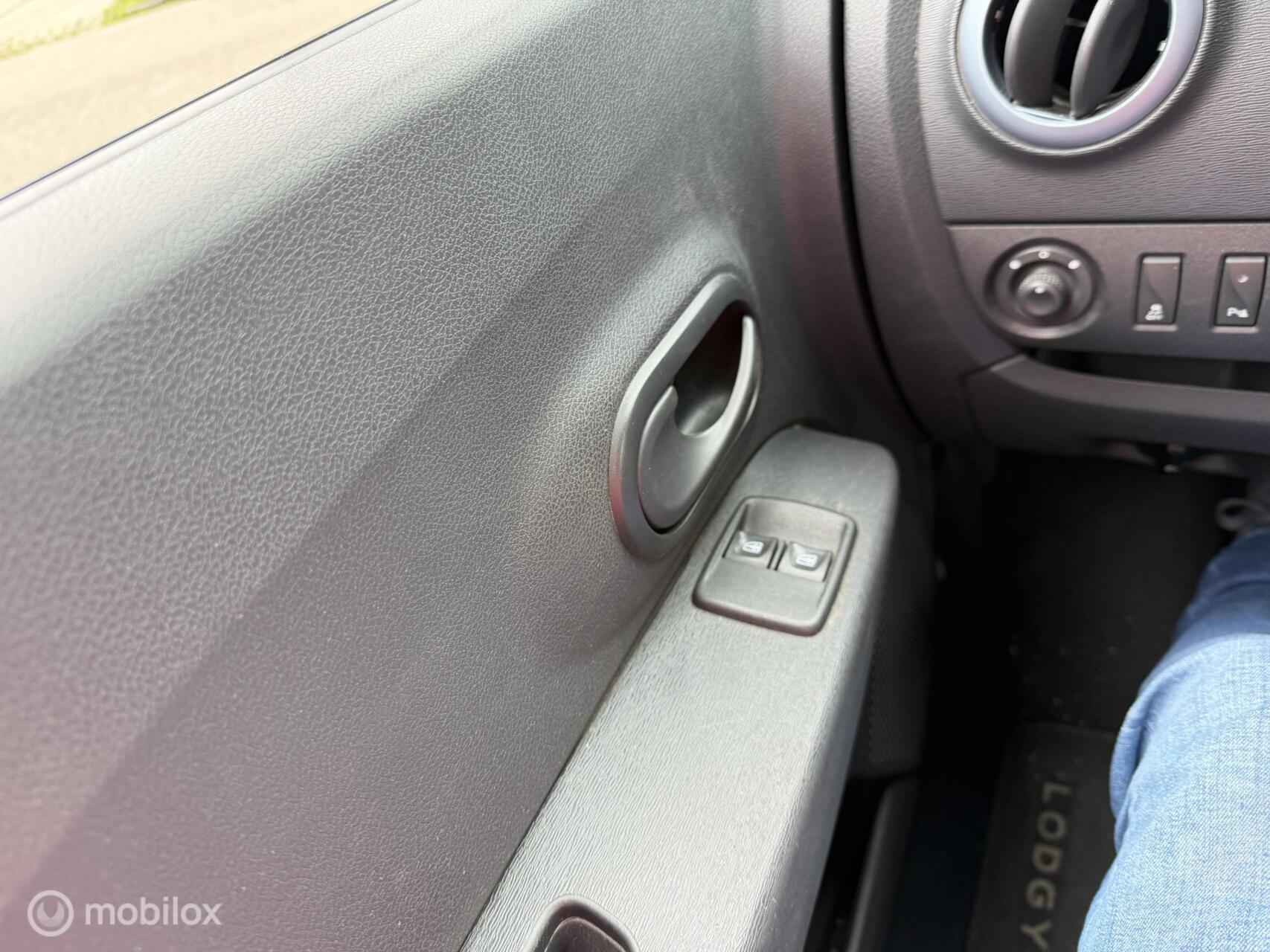 Foto van Dacia Lodgy