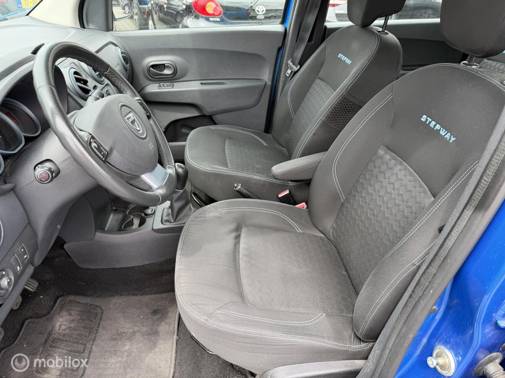 Foto van Dacia Lodgy
