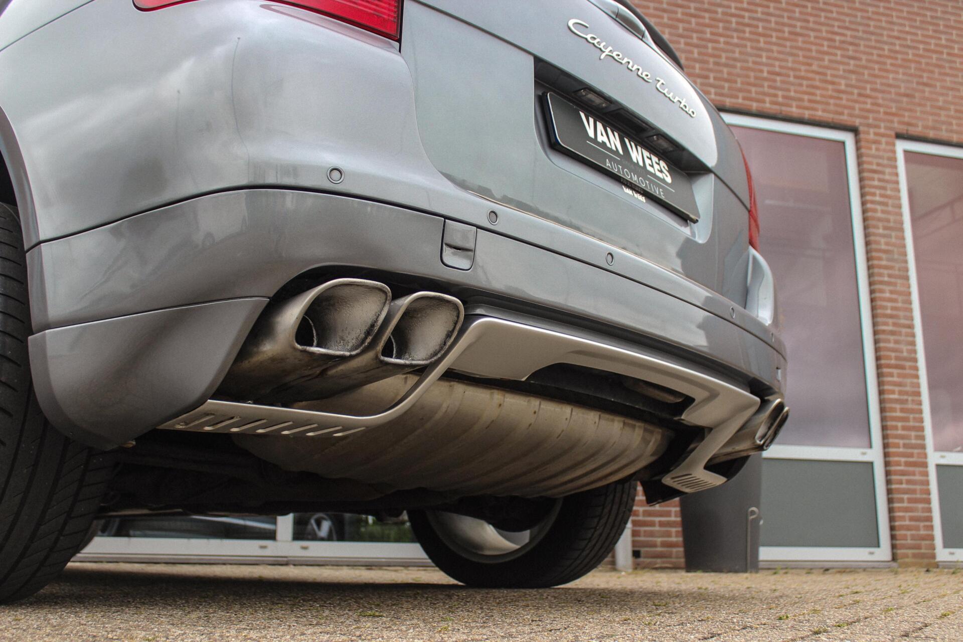 Foto van Porsche Cayenne Turbo