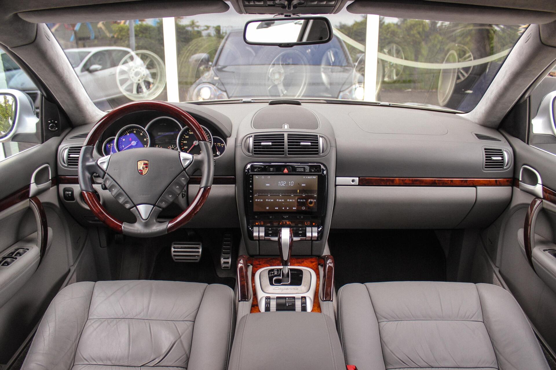 Foto van Porsche Cayenne Turbo