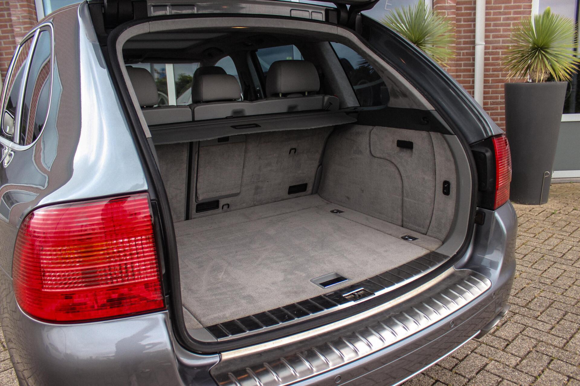 Foto van Porsche Cayenne Turbo
