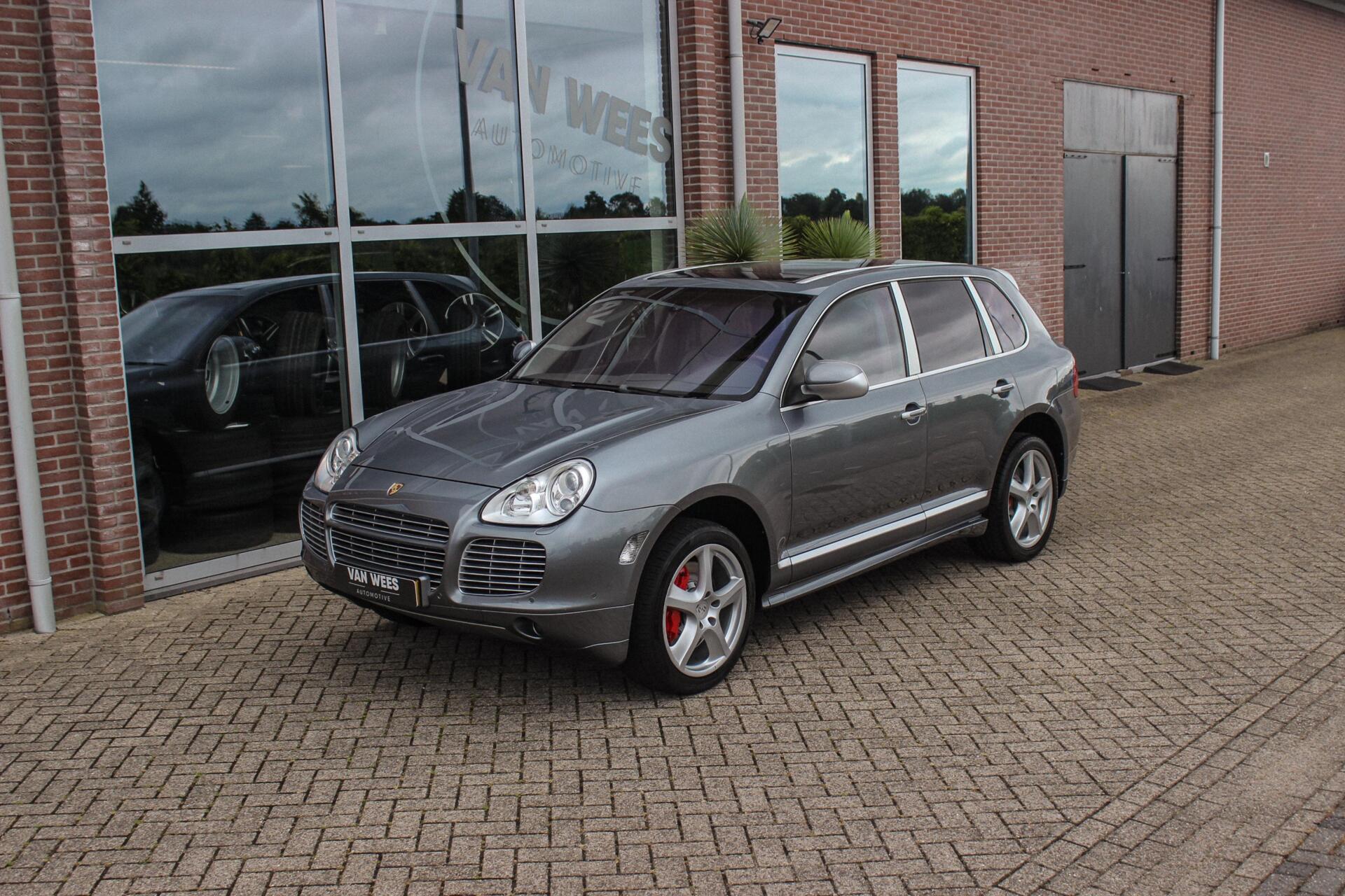 Foto van Porsche Cayenne Turbo