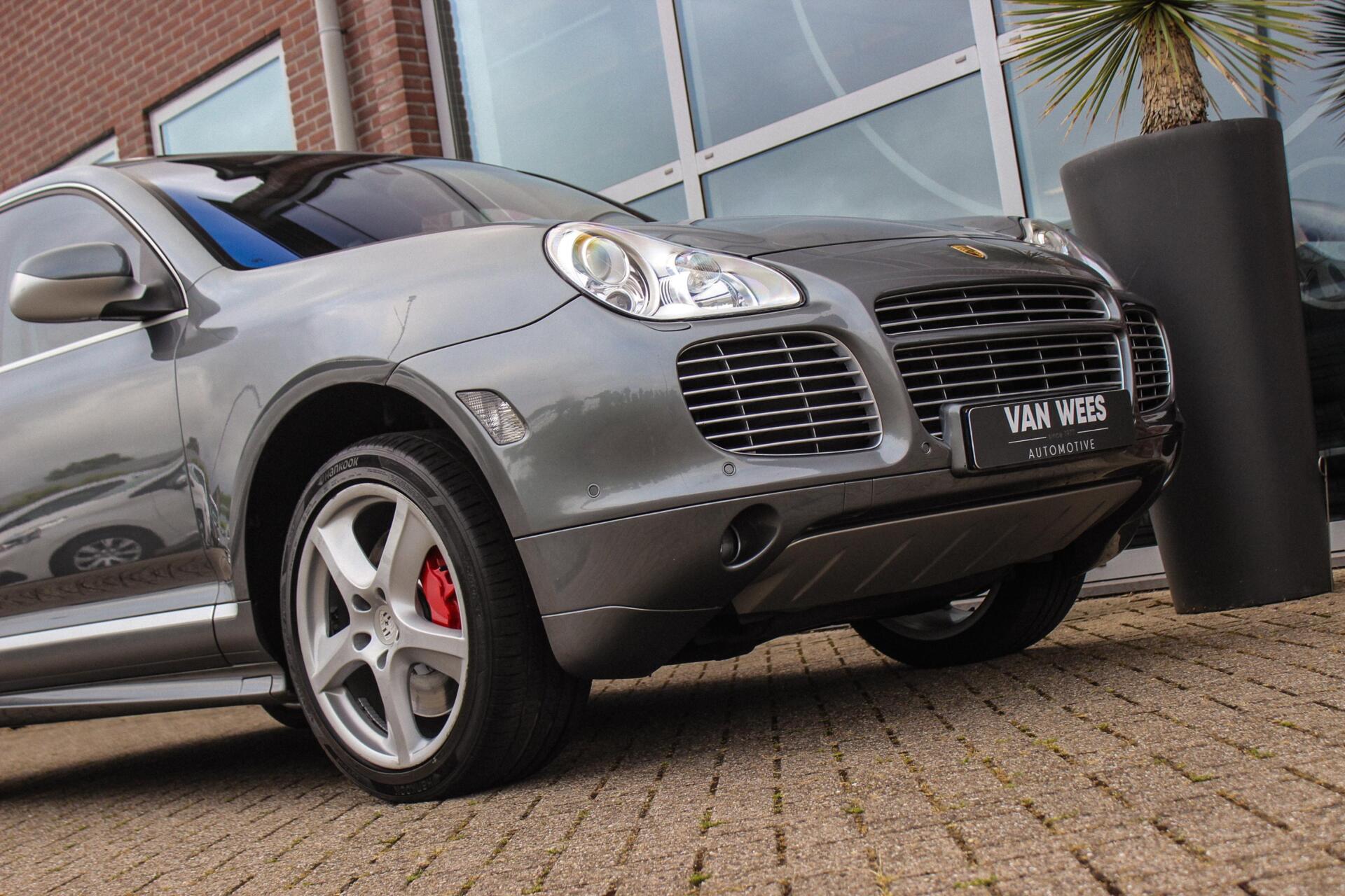 Foto van Porsche Cayenne Turbo
