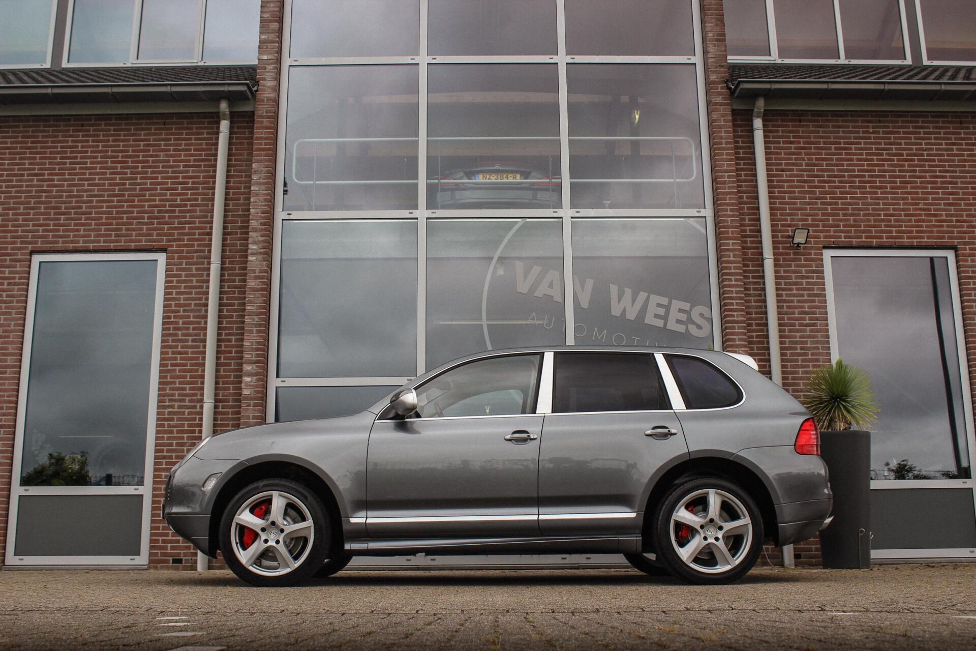 Foto van Porsche Cayenne Turbo