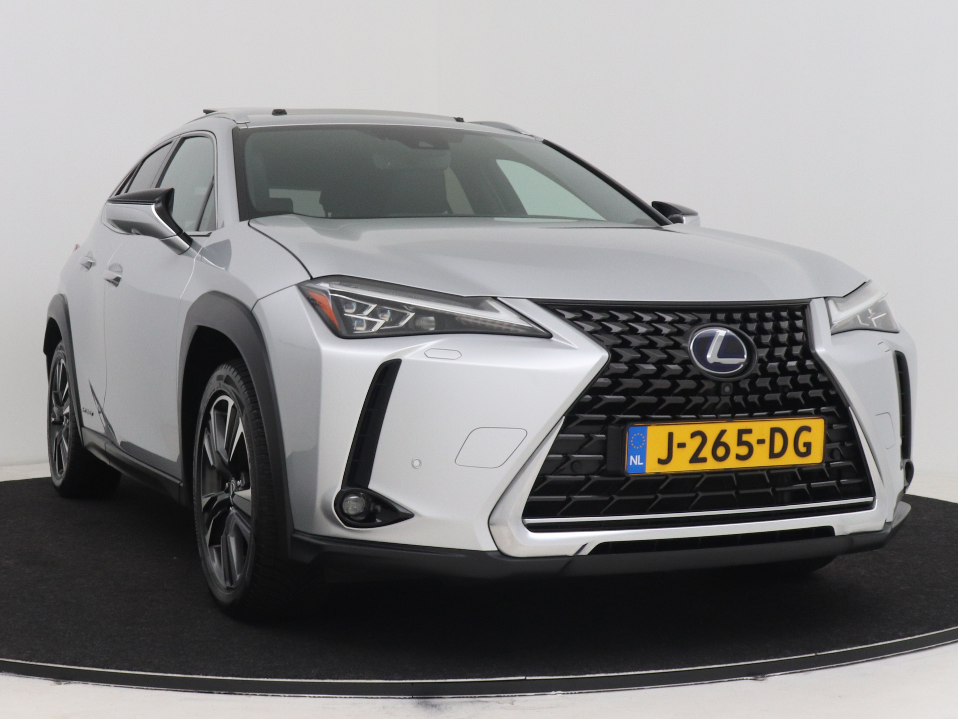 Foto van Lexus Lexus Ux250h