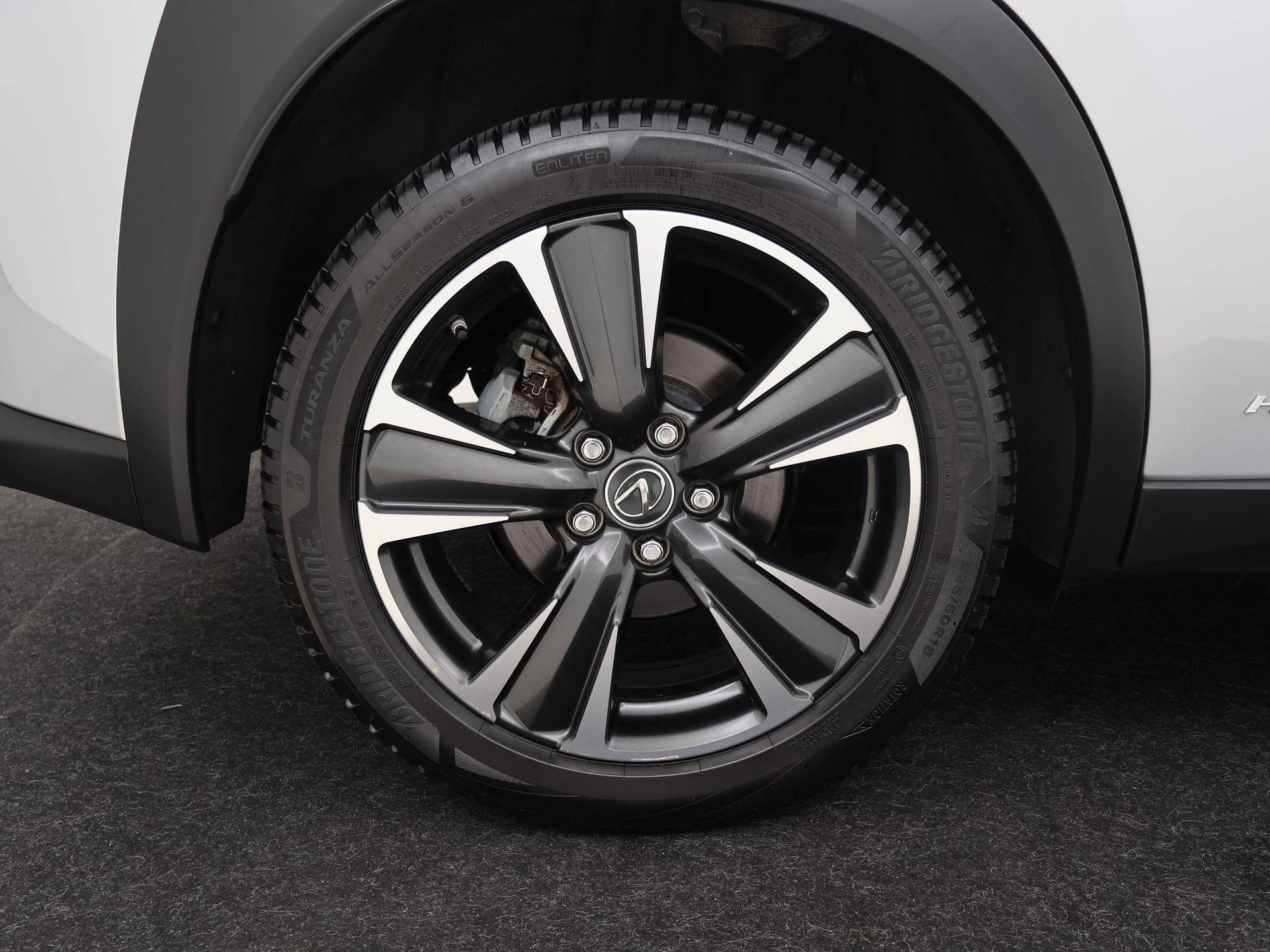 Foto van Lexus Lexus Ux250h