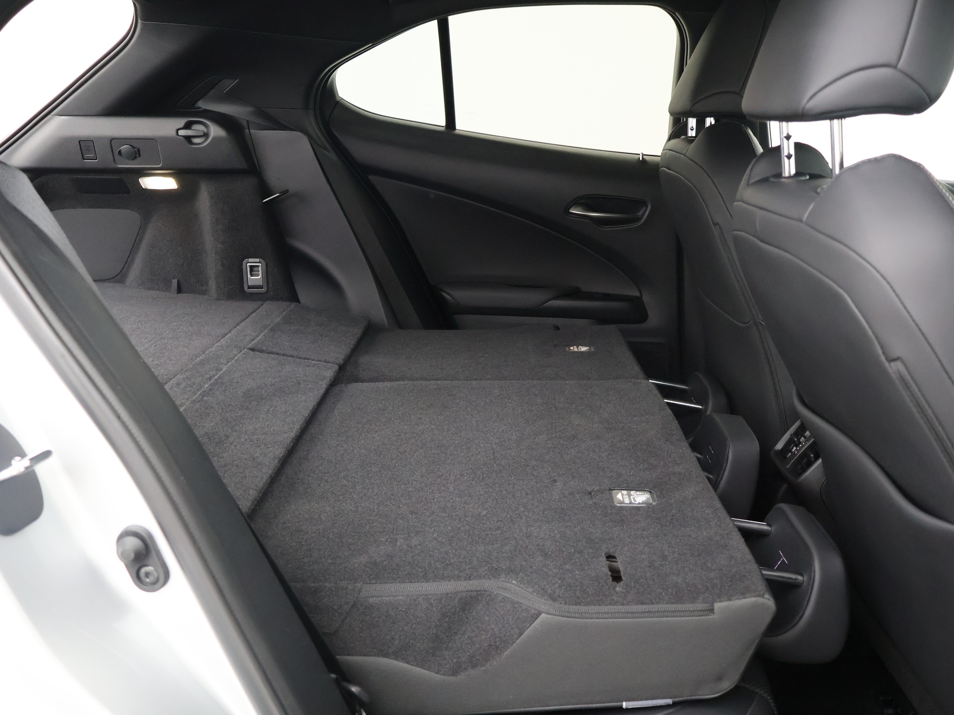Foto van Lexus Lexus Ux250h
