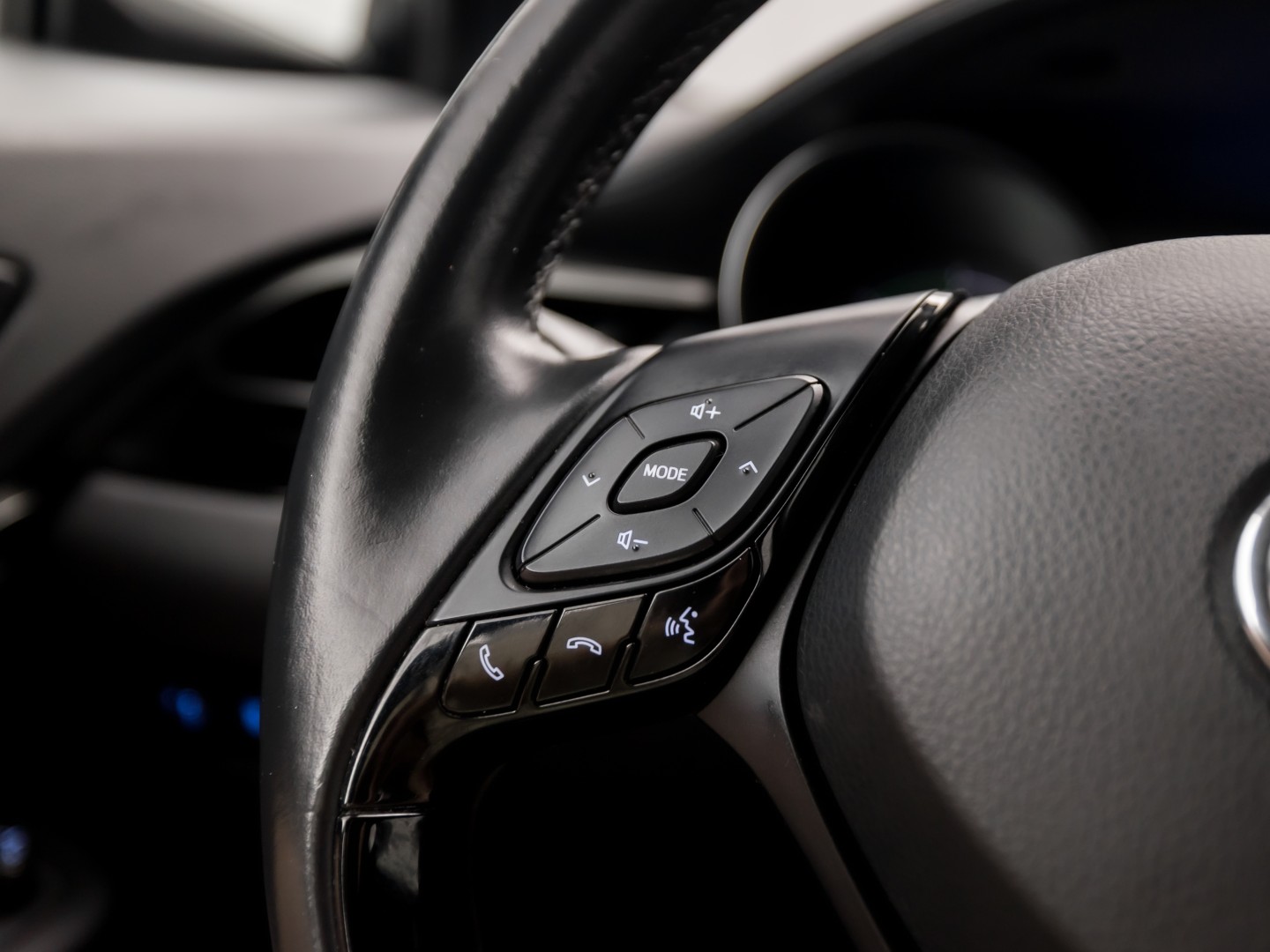 Foto van Toyota C-hr