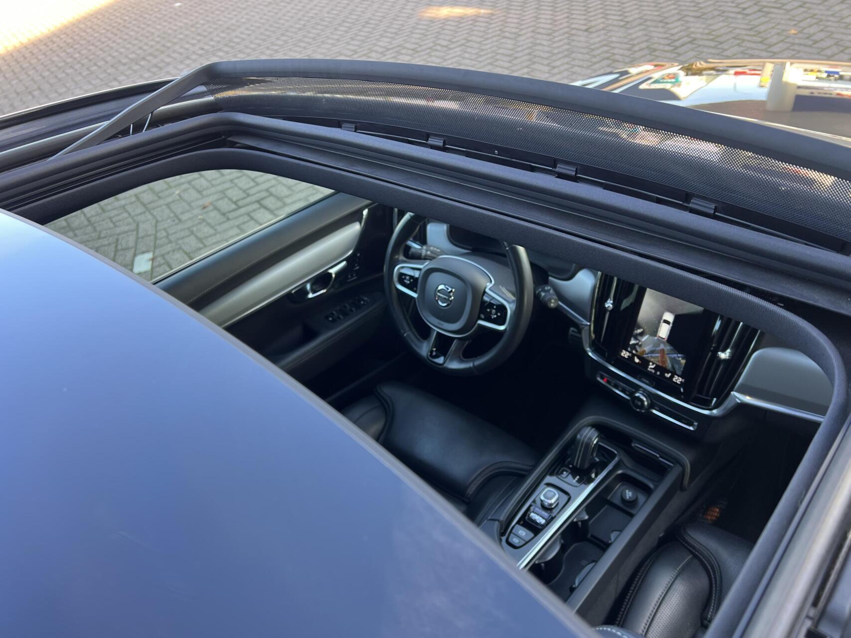 Foto van Volvo V90