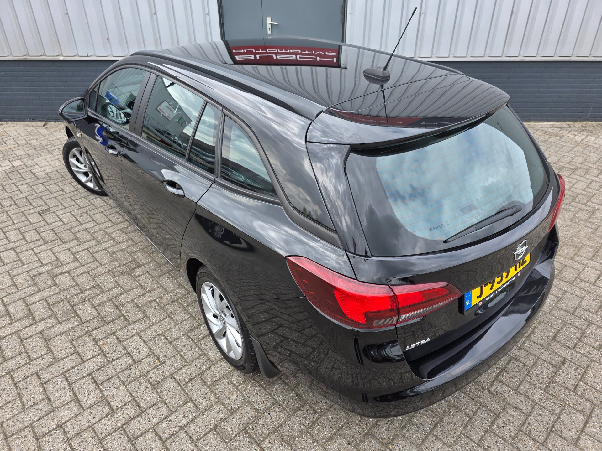 Foto van Opel Astra Sports Tourer