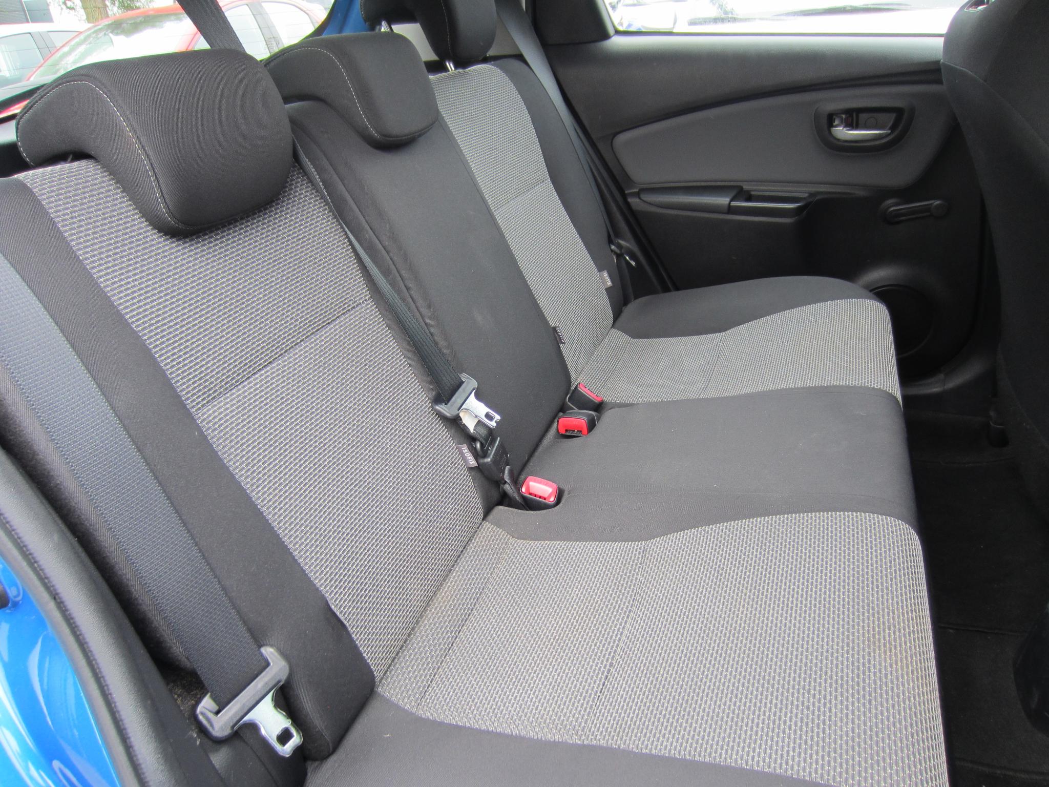 Foto van Toyota Toyota Yaris Hybrid
