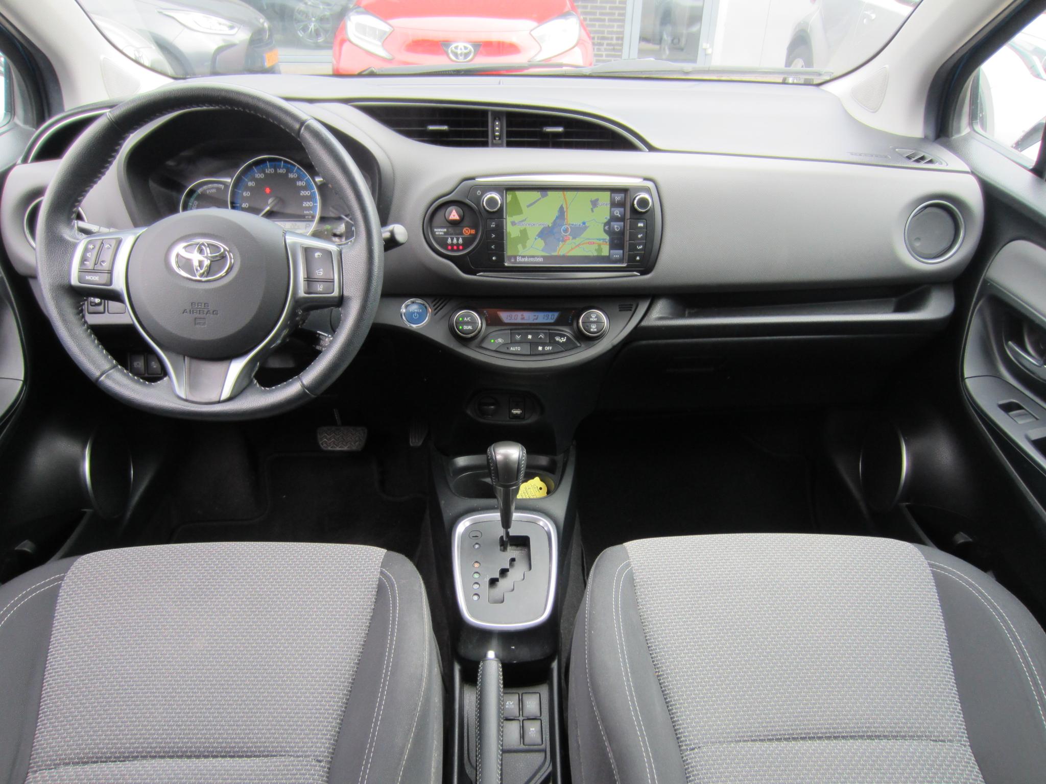 Foto van Toyota Toyota Yaris Hybrid