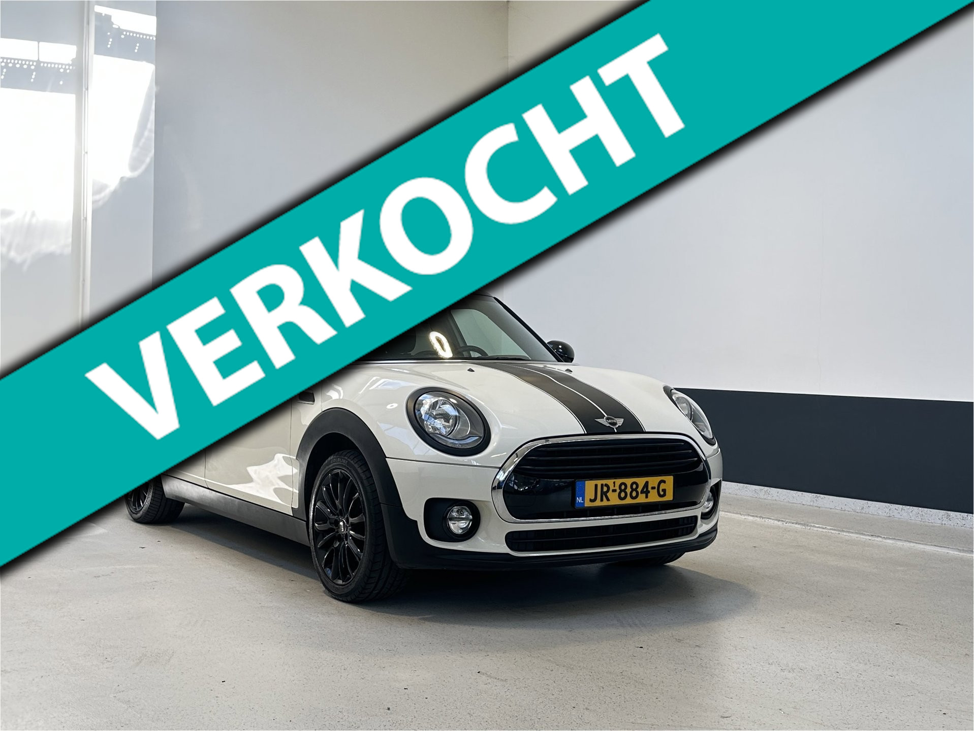 Mini Clubman Cooper 1.5 Cooper |  Navigatie | Airco | LM velgen | 2016 - voorkant