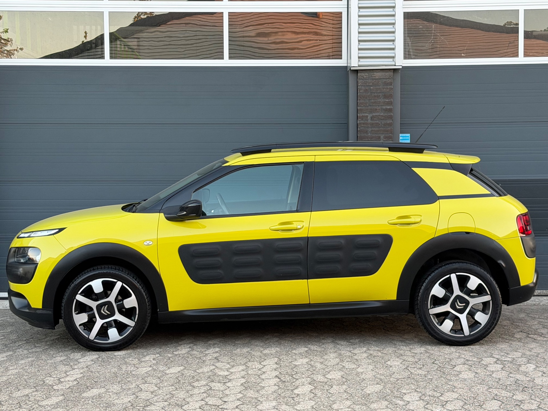 Foto van Citroen C4 Cactus