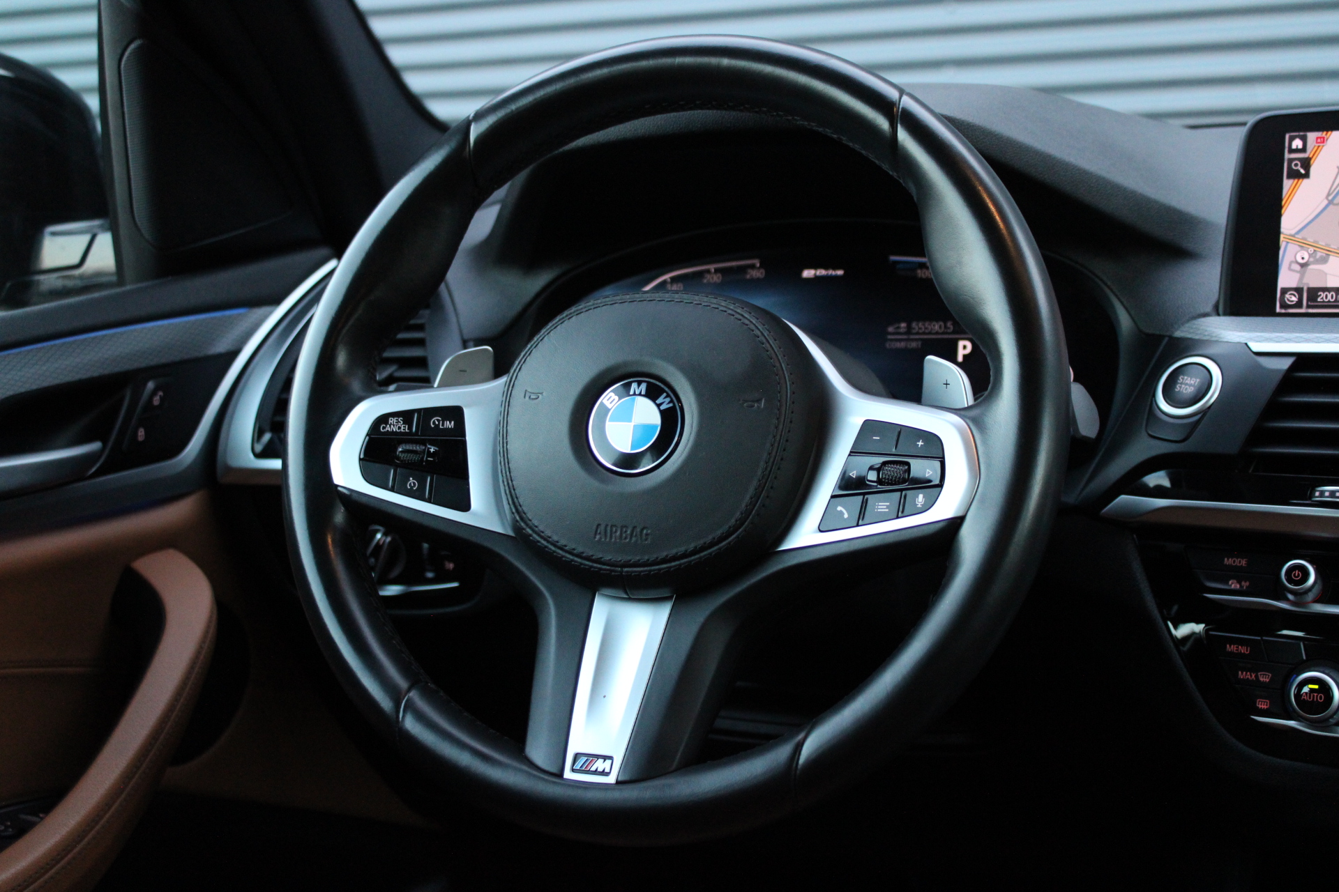 Foto van BMW X3 Xdrive30e