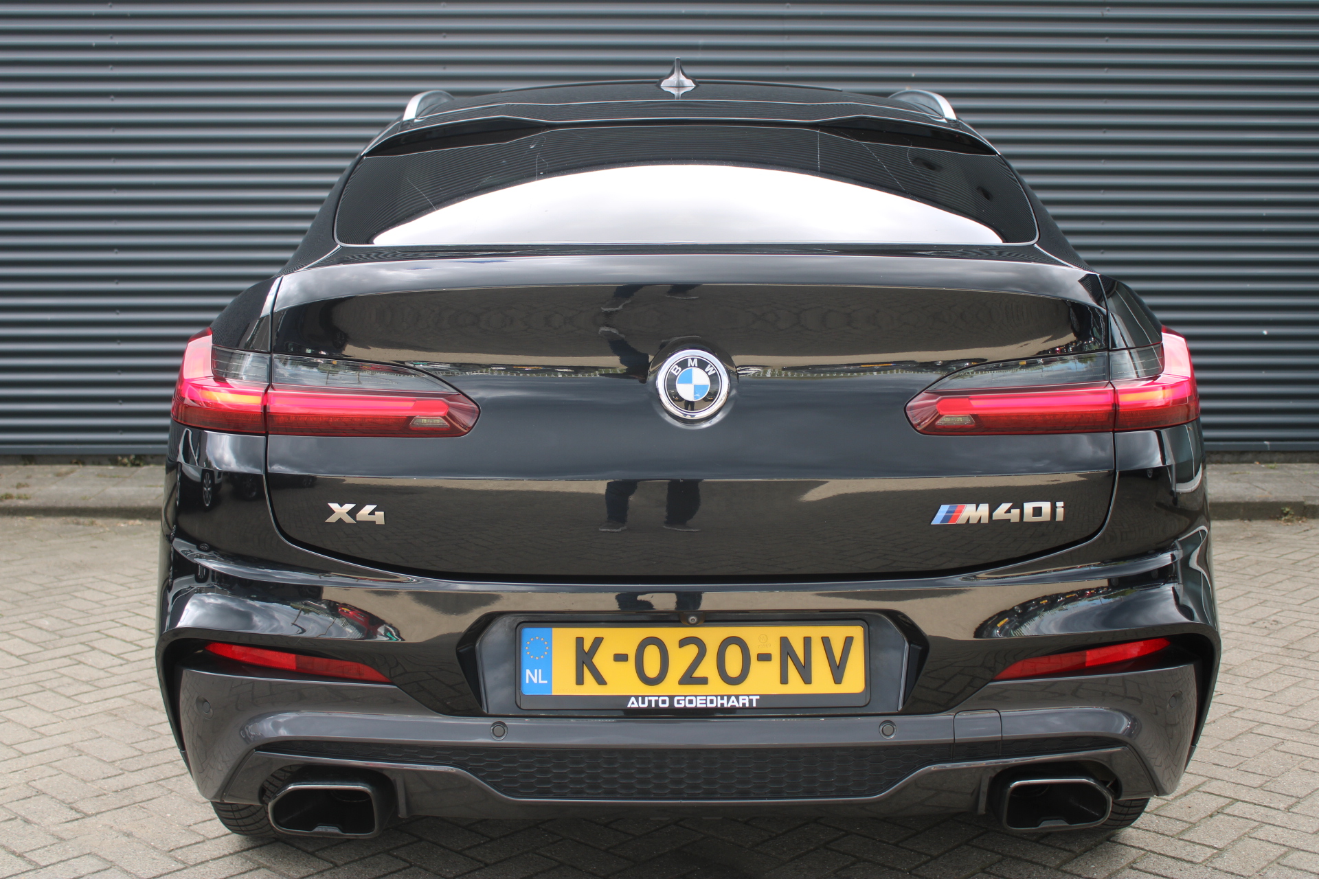 Foto van BMW X4 M40i