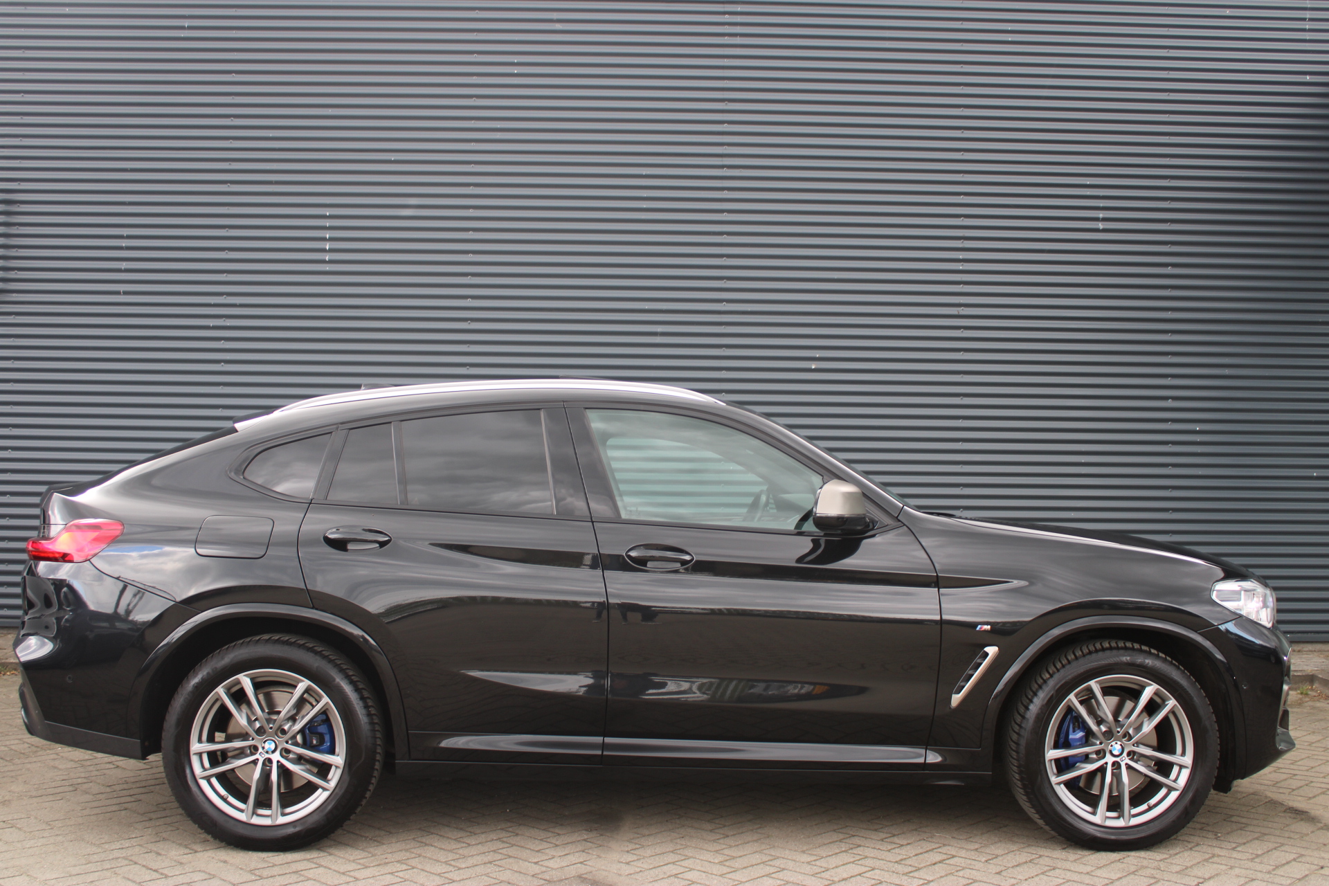 Foto van BMW X4 M40i
