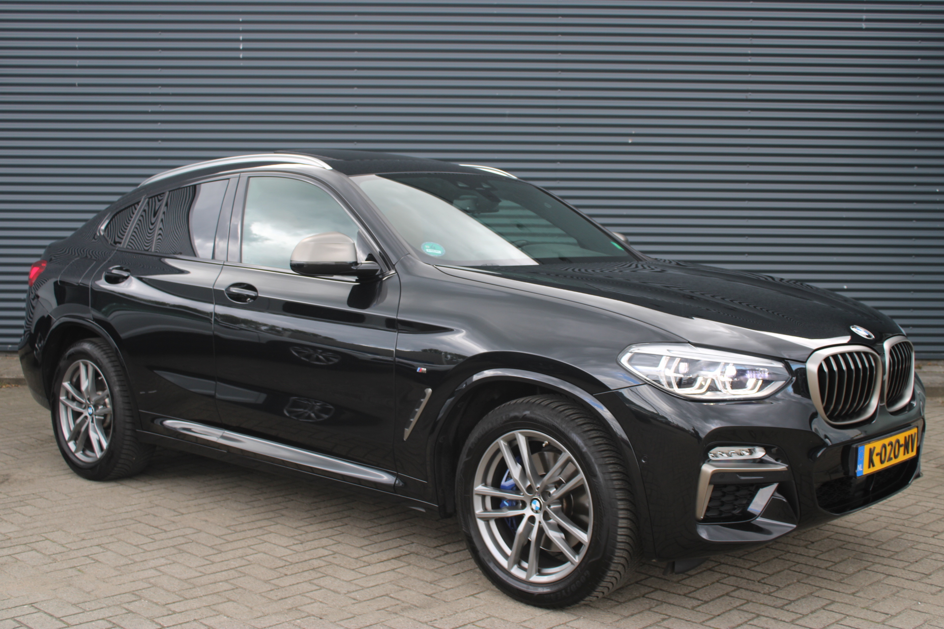 Foto van BMW X4 M40i