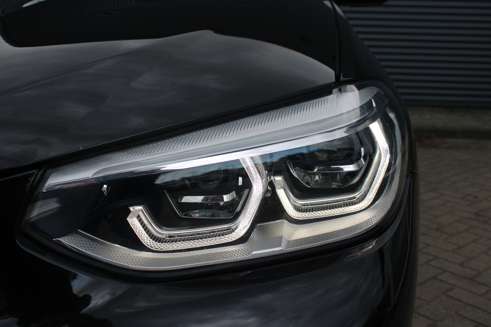 Foto van BMW X4 M40i