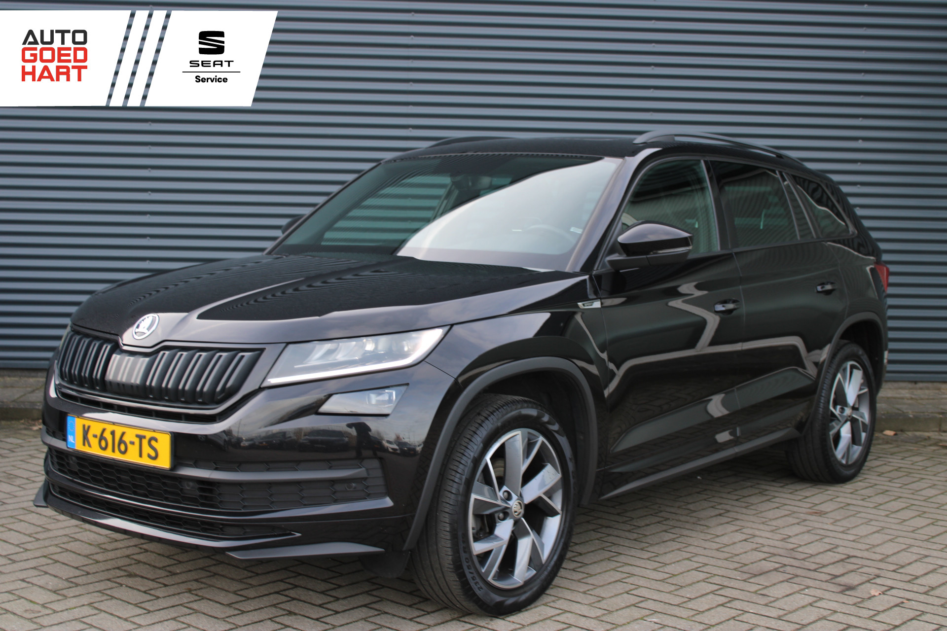Skoda Kodiaq 1.5 TSI Sportline Panoramadak Leer/Alcantara Elektr.-Trekhaak Camera 2021 - voorkant
