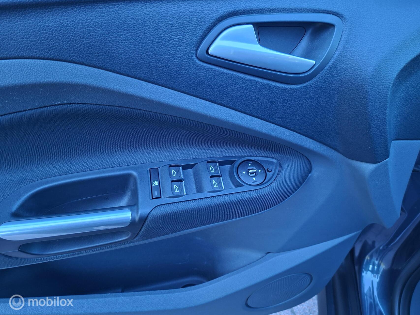 Foto van Ford C-max