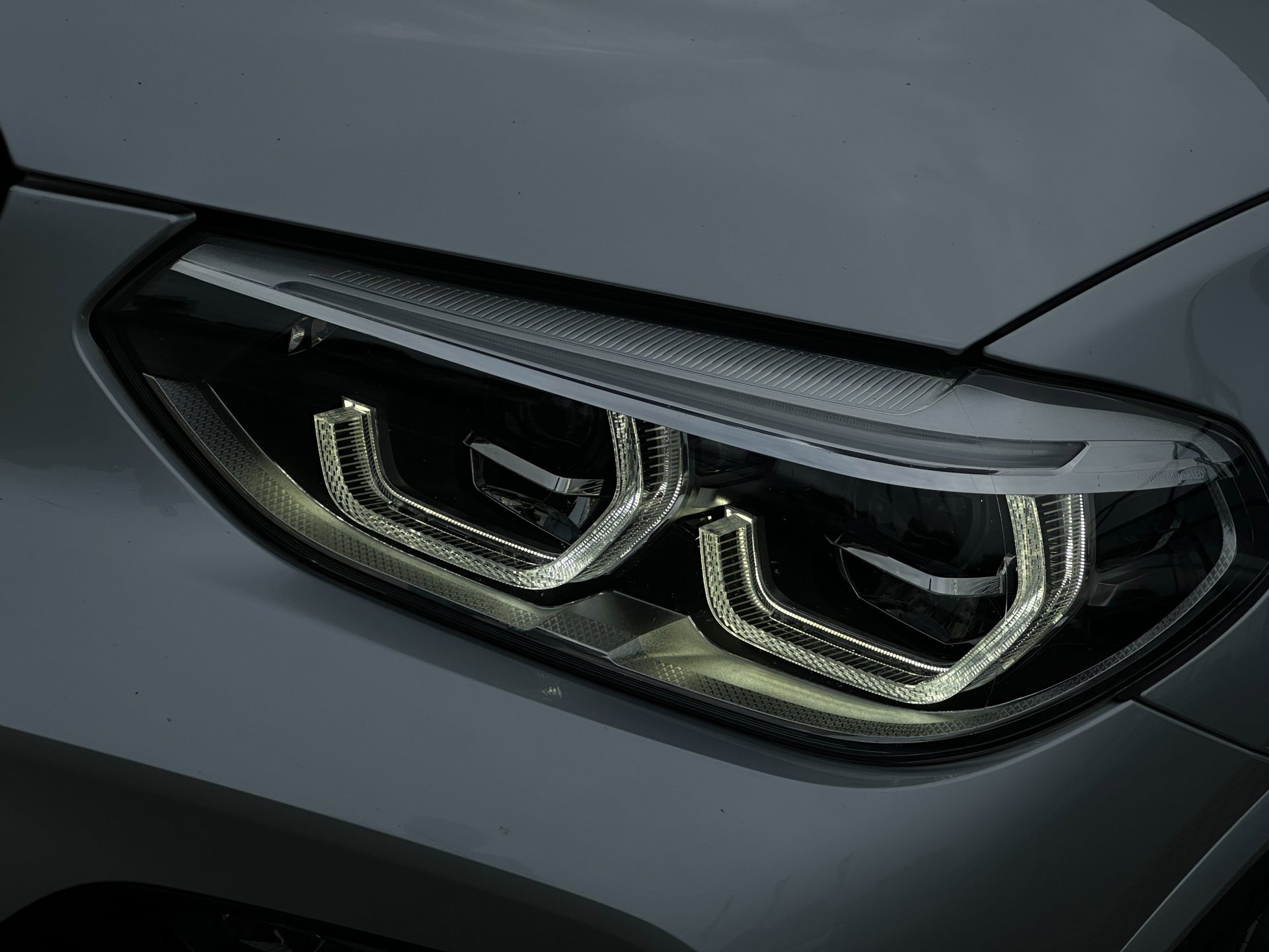 Foto van BMW X3 Xdrive30e