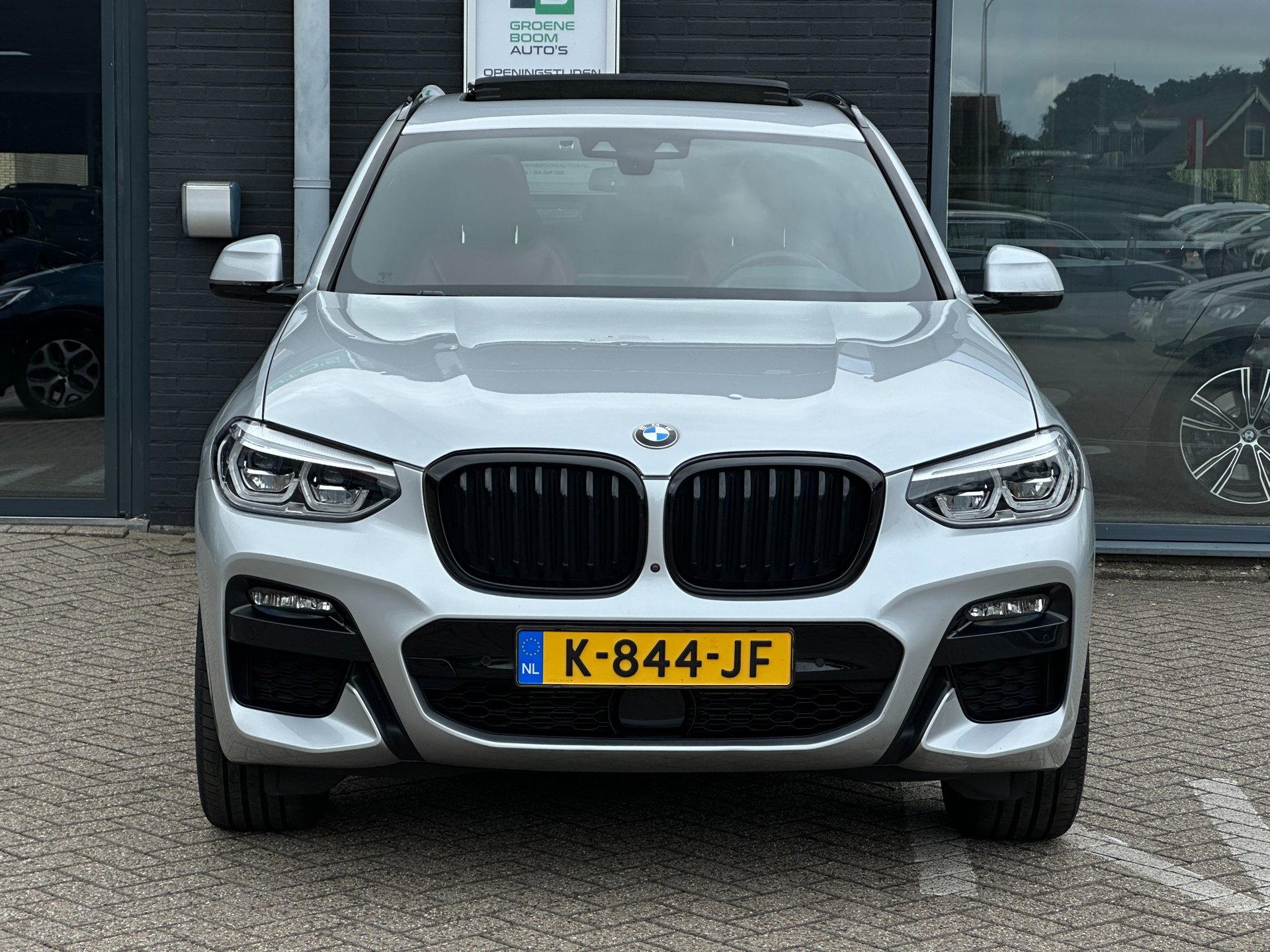 Foto van BMW X3 Xdrive30e
