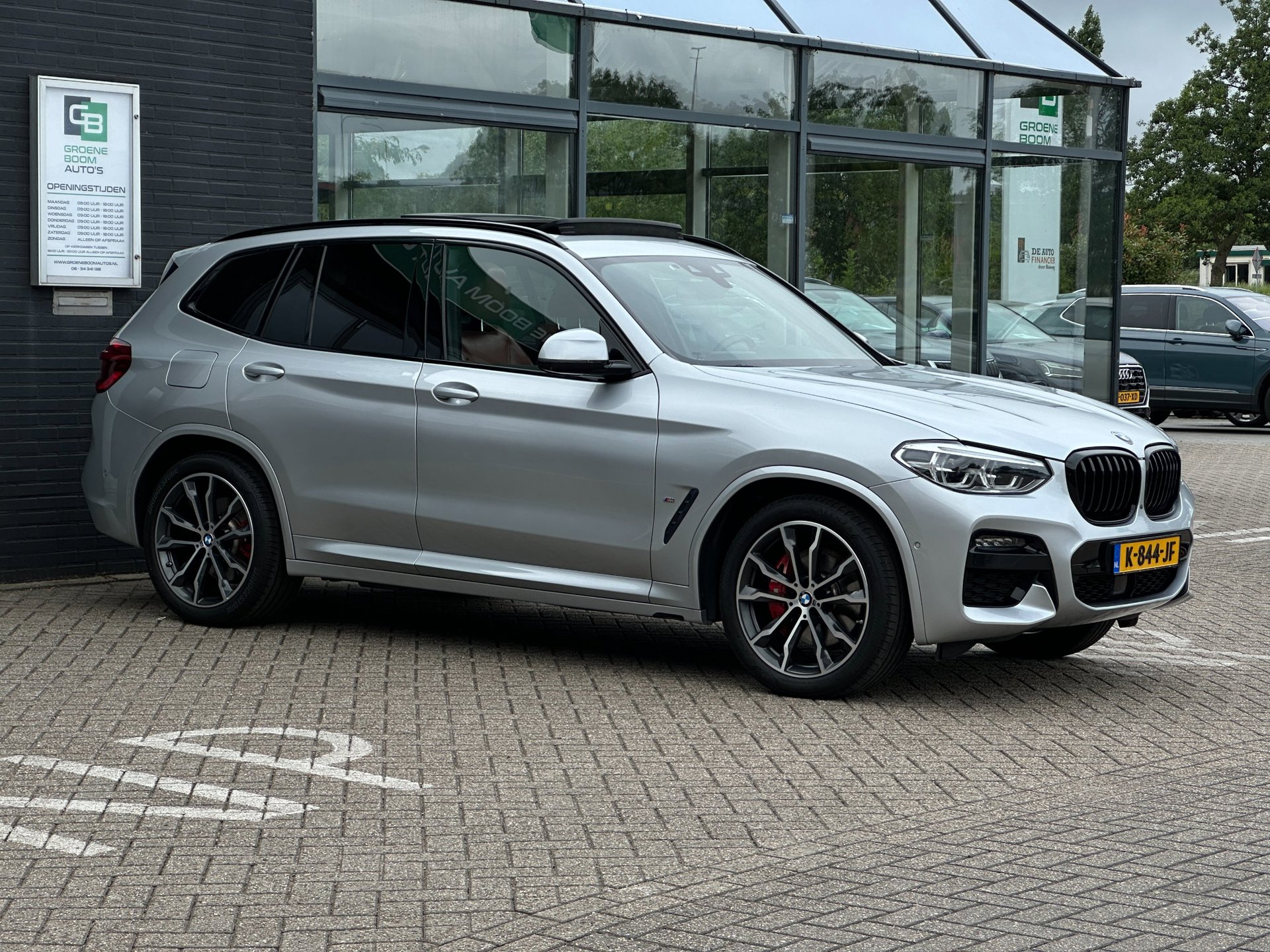 Foto van BMW X3 Xdrive30e