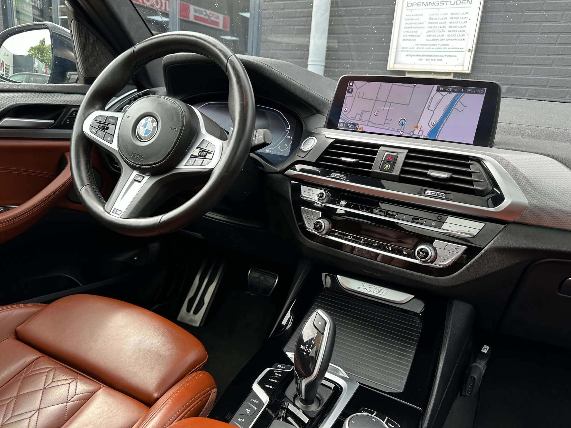 Foto van BMW X3 Xdrive30e