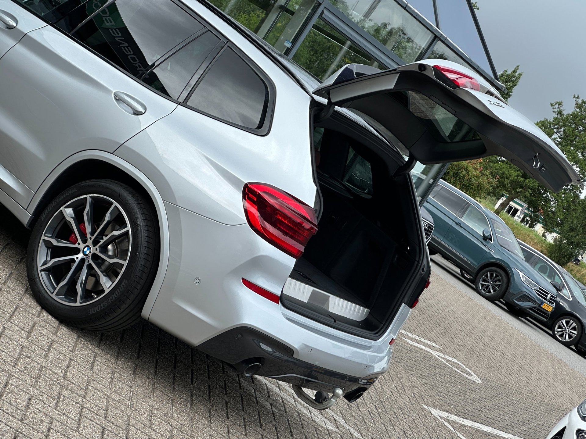 Foto van BMW X3 Xdrive30e