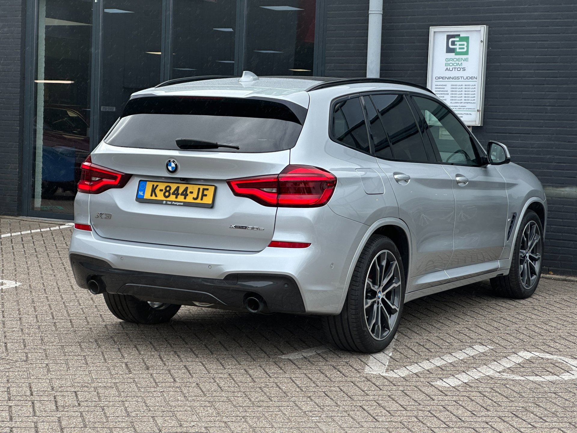 Foto van BMW X3 Xdrive30e