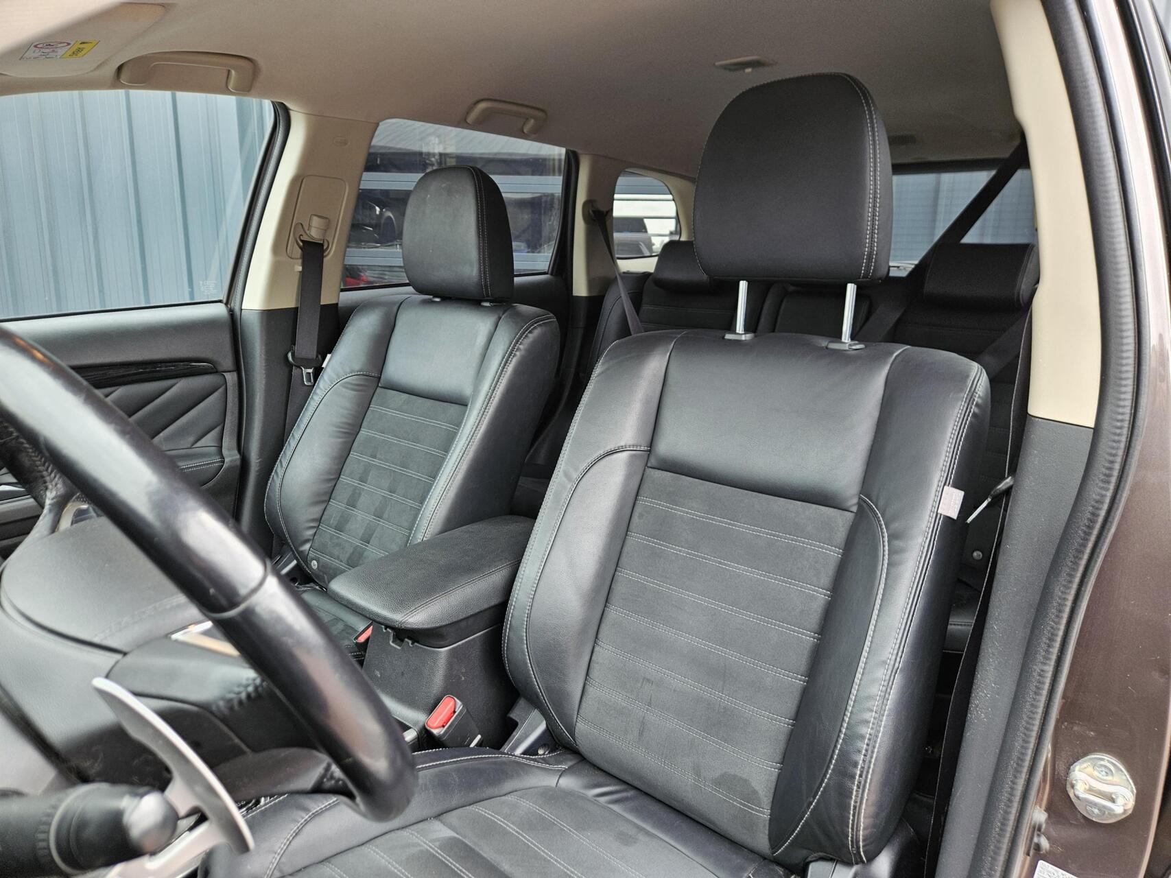 Foto van Mitsubishi Mitsubishi Outlander