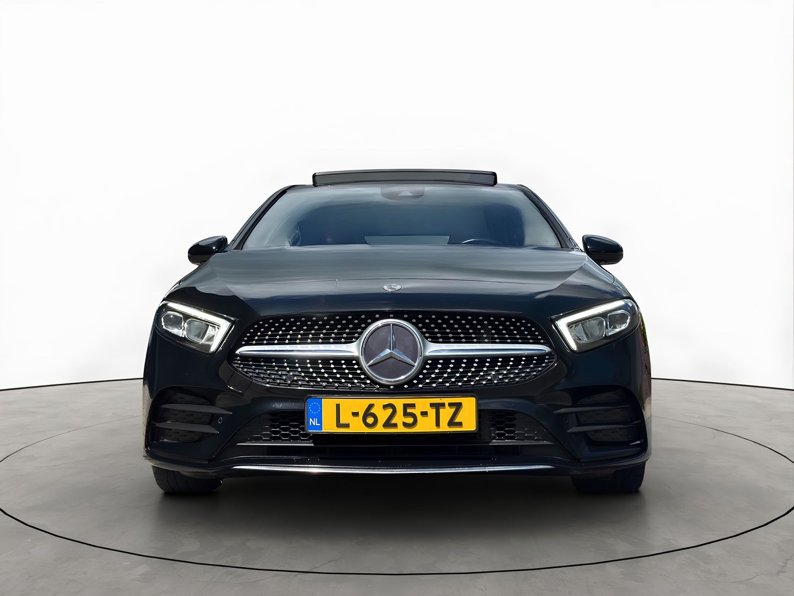 Foto van Mercedes-Benz A 200