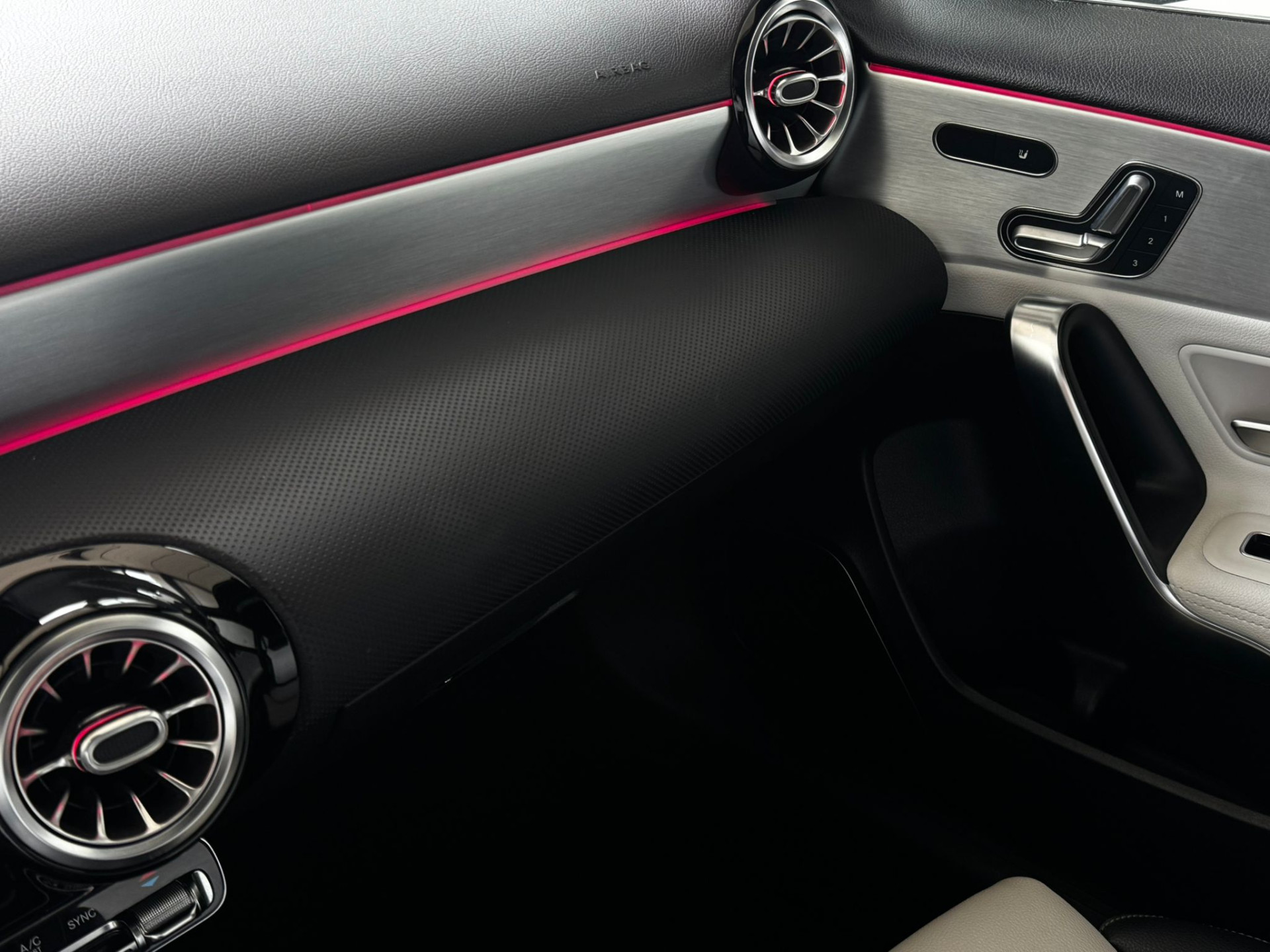 Foto van Mercedes-Benz A 200